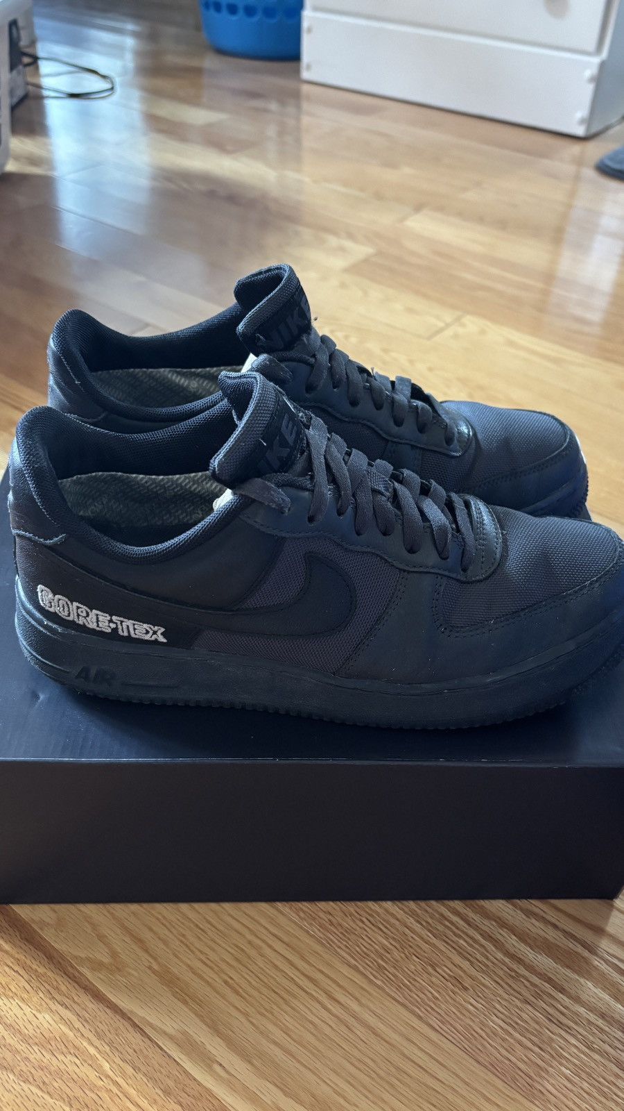 Nike NIKE AIR FORCE 1 GTX GORETEX SZ 9 Size US 9 / EU 42 - 4 Thumbnail