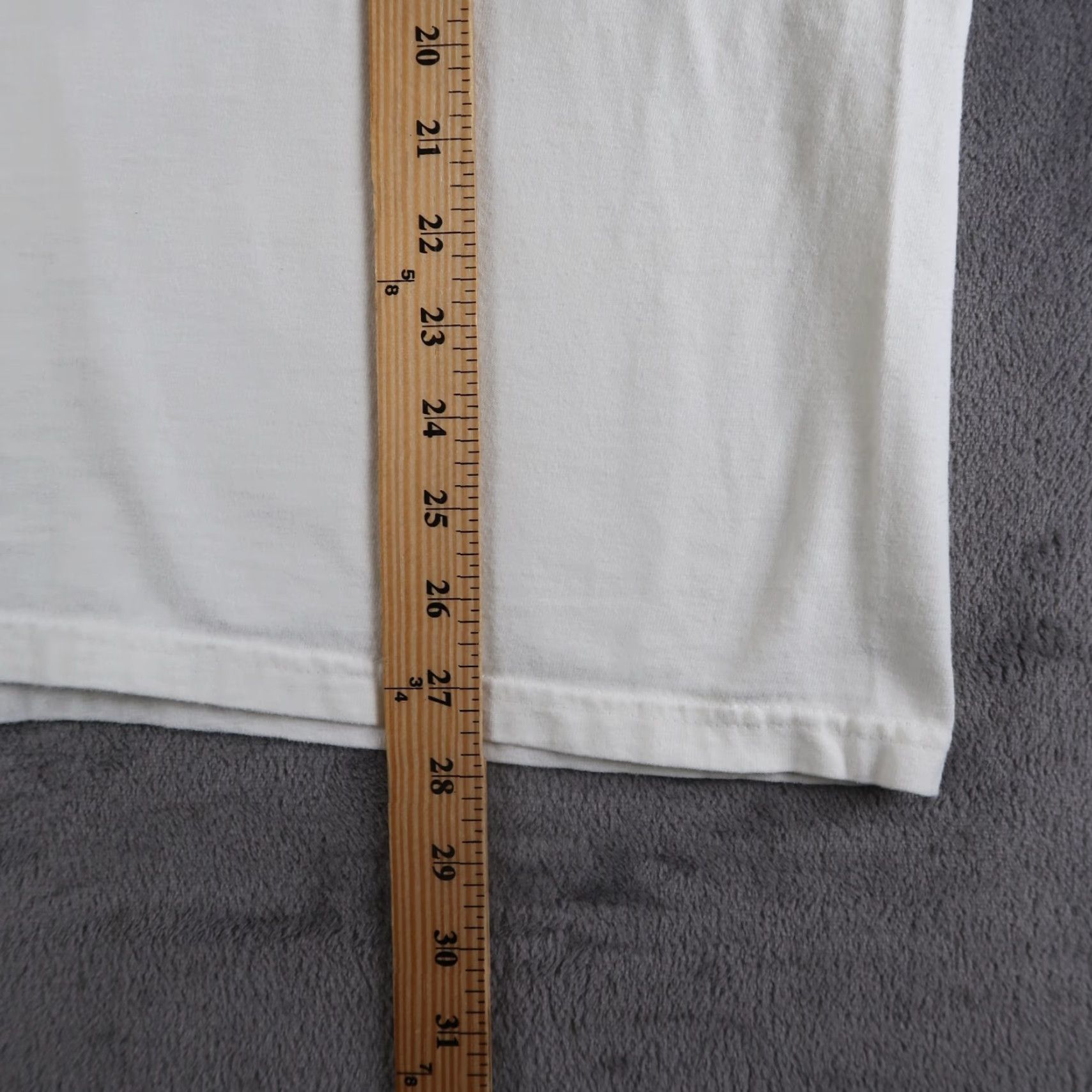 Hanes VINTAGE Hanes 90s In-N-Out Burger T-Shirt Adult XL White Graphic Print Mens Size US XL / EU 56 / 4 - 5 Thumbnail