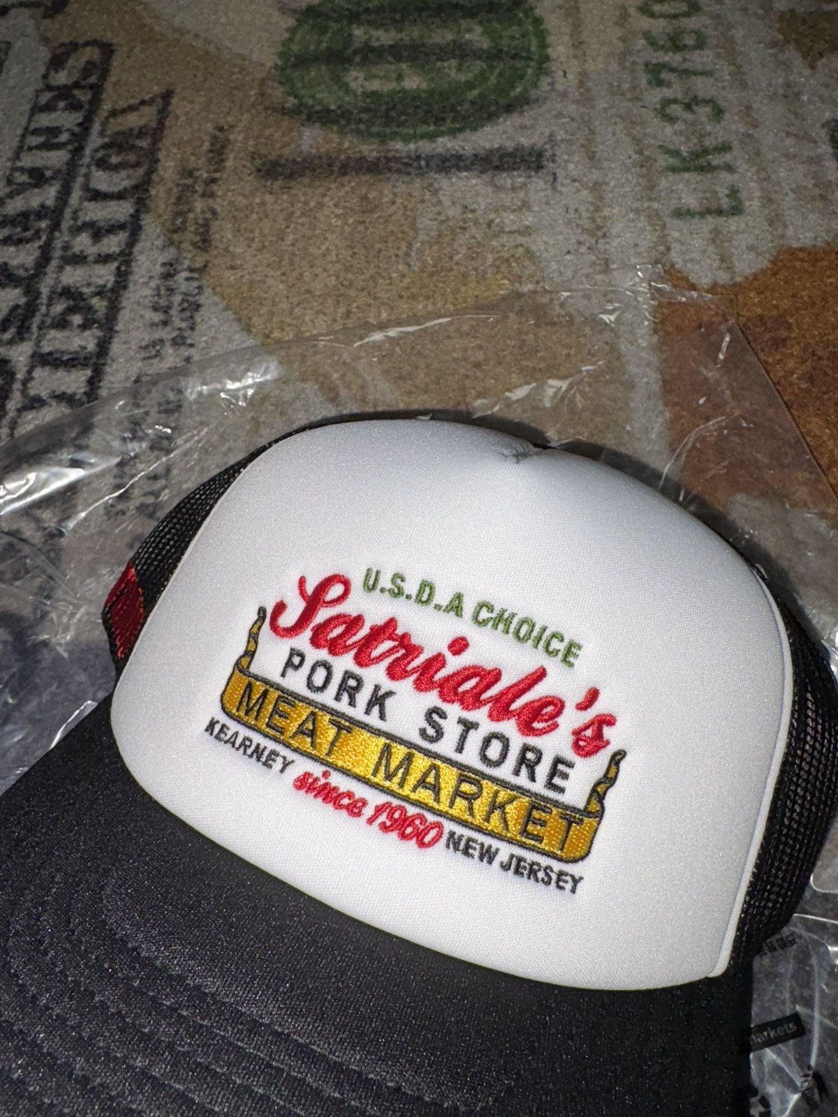 Kith Kith x The Sopranos Satriale’s Nolan Trucker Hat Size ONE SIZE - 2 Thumbnail