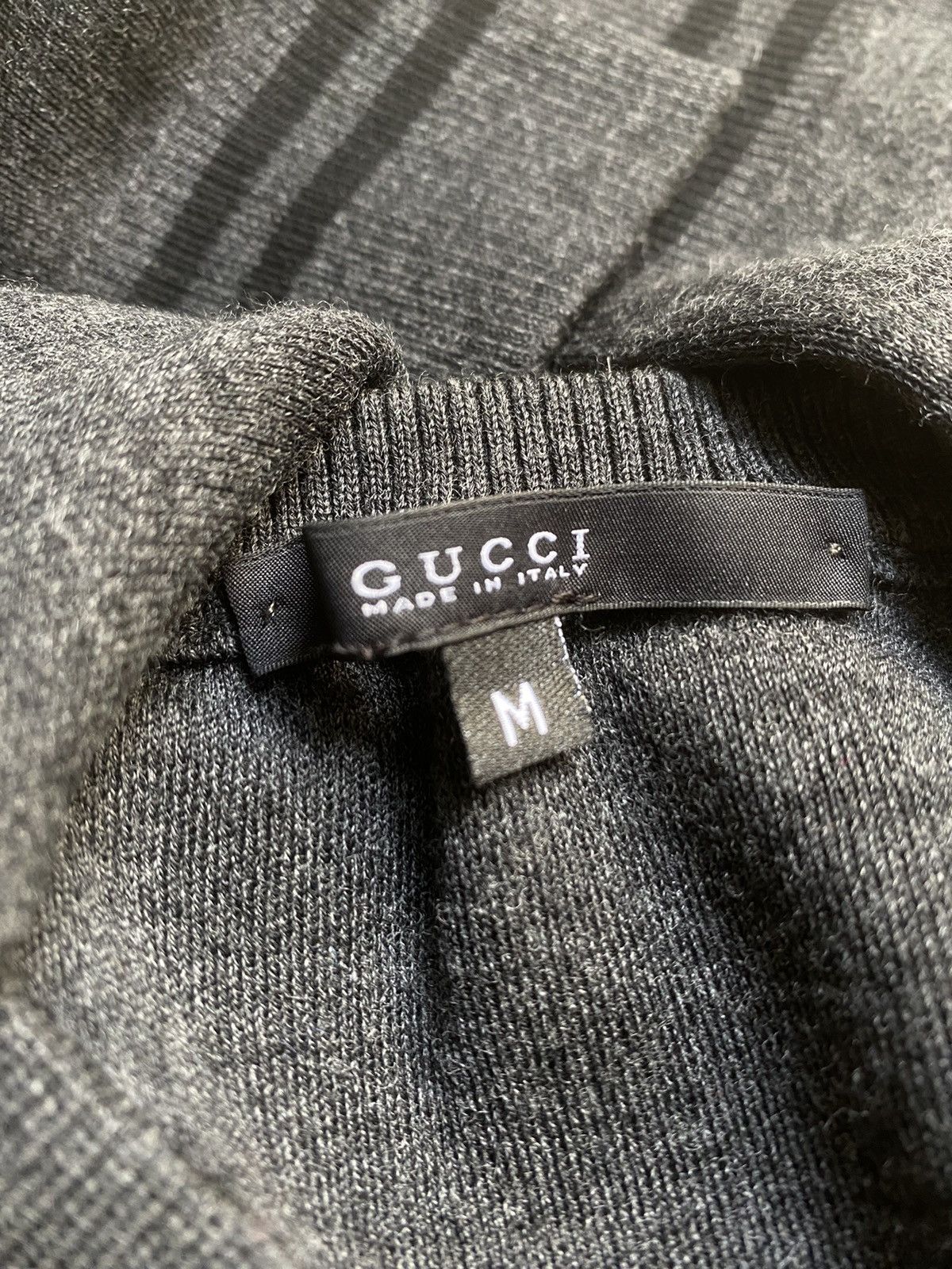 Gucci Gucci Vintage Knit V Neck Size US M / EU 48-50 / 2 - 2 Thumbnail