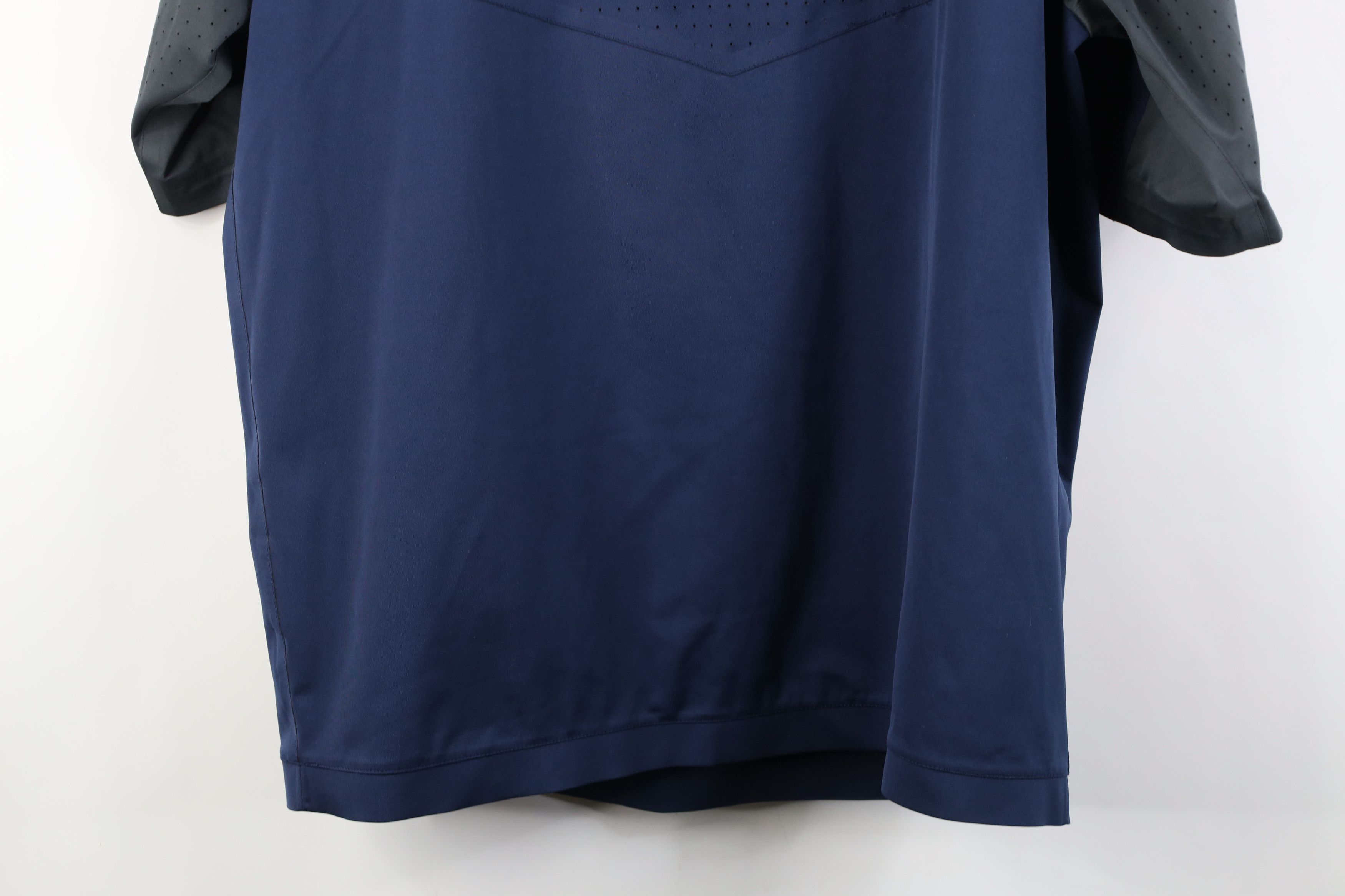 Nike Nike Storm Fit University Short Sleeve Rain Jacket Blue Size US L / EU 52-54 / 3 - 16 Thumbnail