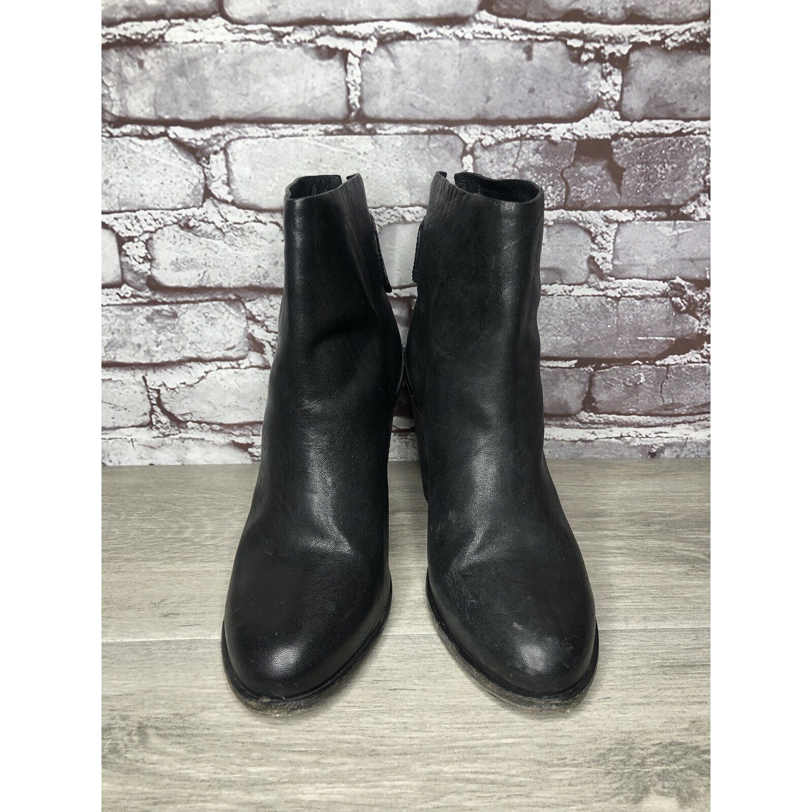 Rag & Bone Rag & Bone Black Leather Ankle Back Zip Heel Booties Women S Size US 9 / IT 39 - 3 Thumbnail