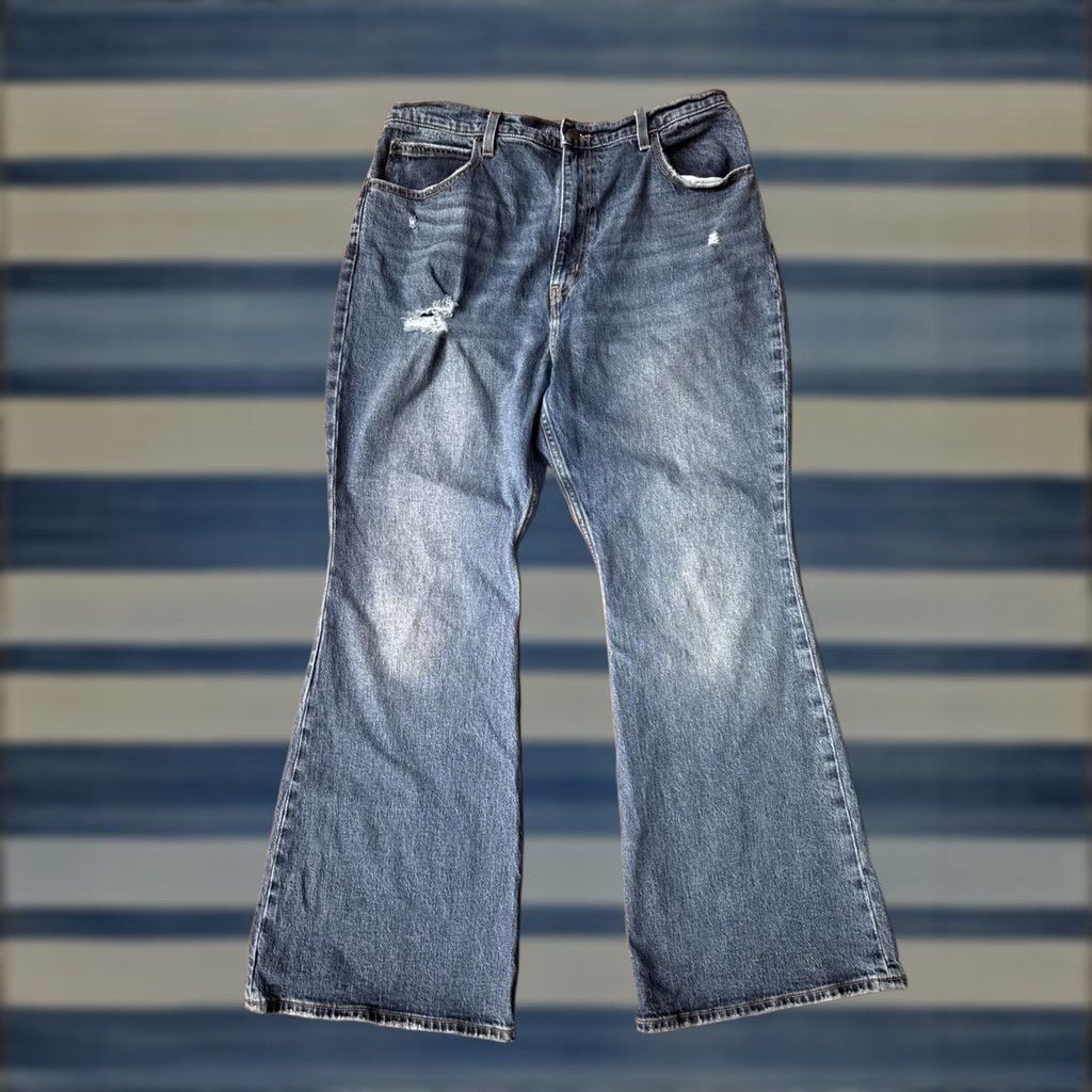 Levi's VINTAGE Levi's 70's High Flare Jeans Womens 34x30 Blue Denim Distressed Size 24" / US 00 / IT 34 - 1 Thumbnail