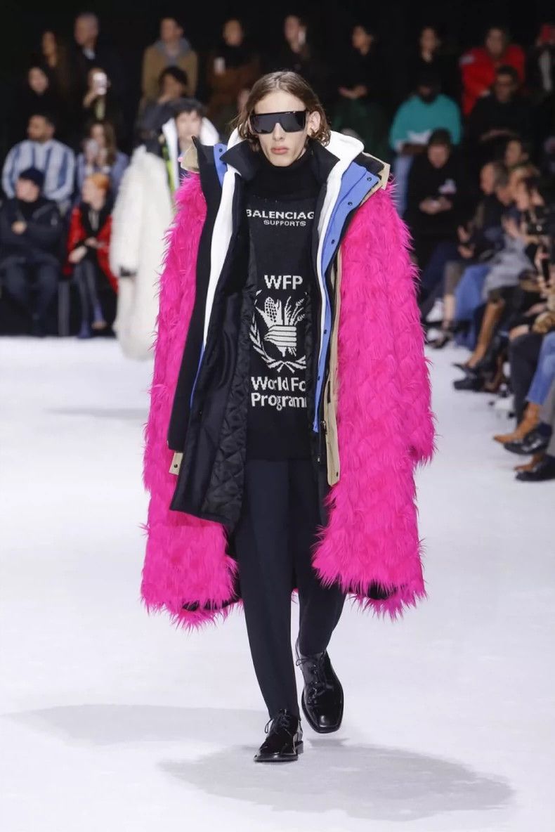 Balenciaga FW18 Show WFP World Food Programme Co-branded Tu