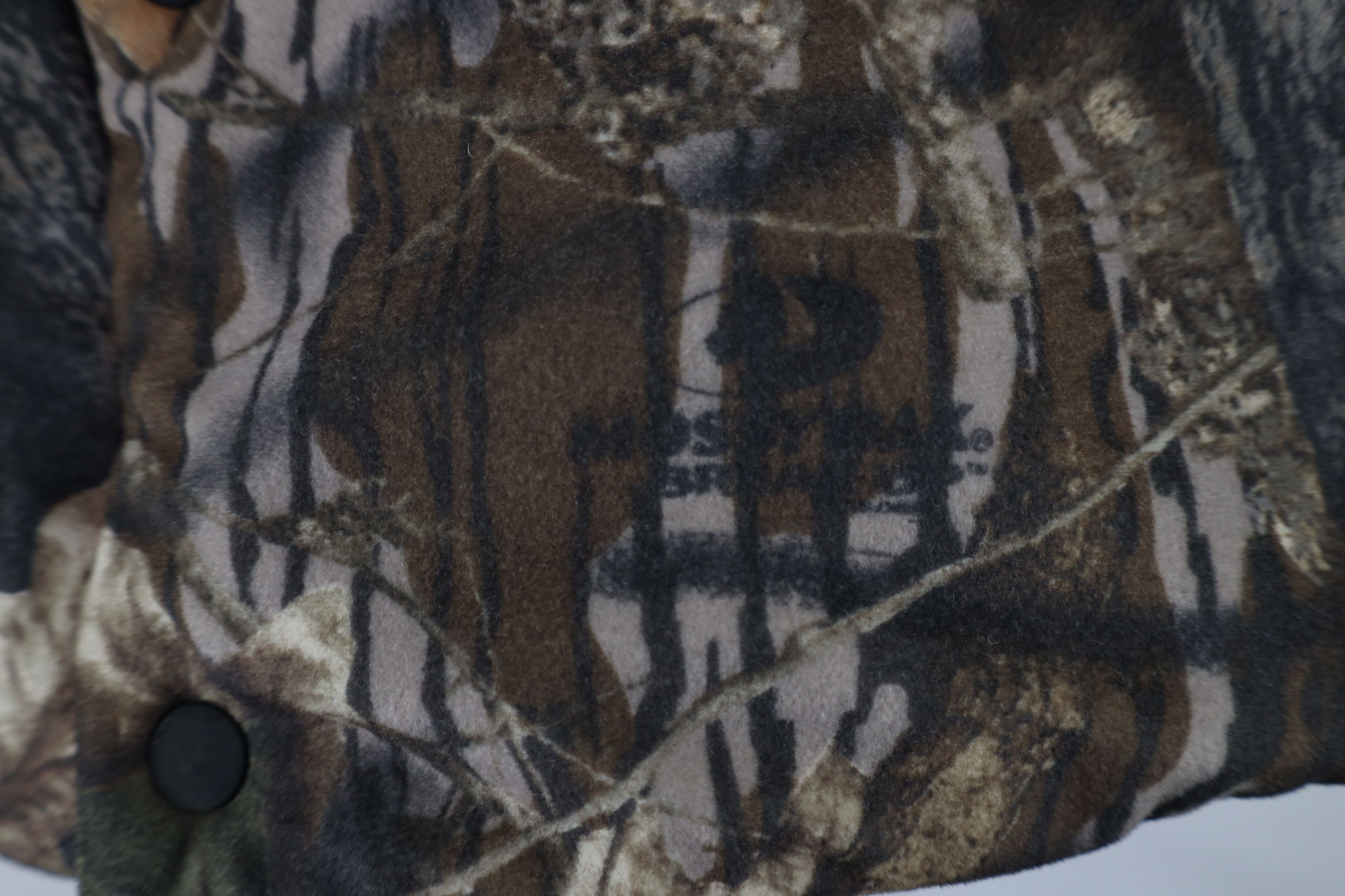 Vintage Vintage 90s Streetwear Reversible Camouflage Puffer Jacket Size US L / EU 52-54 / 3 - 4 Thumbnail