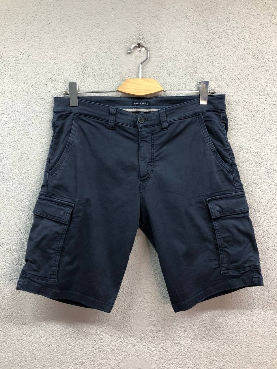 Other North Sails mens cargo shorts W 36 Size US 36 / EU 52 - 1 Thumbnail