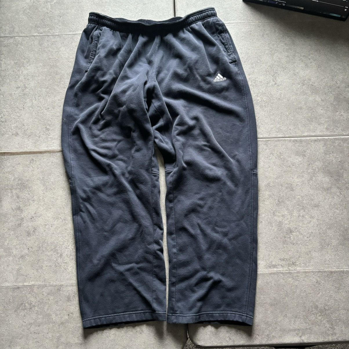 Adidas Y2k navy baggy adidas sweatpants Size US 34 / EU 50 - 1 Thumbnail