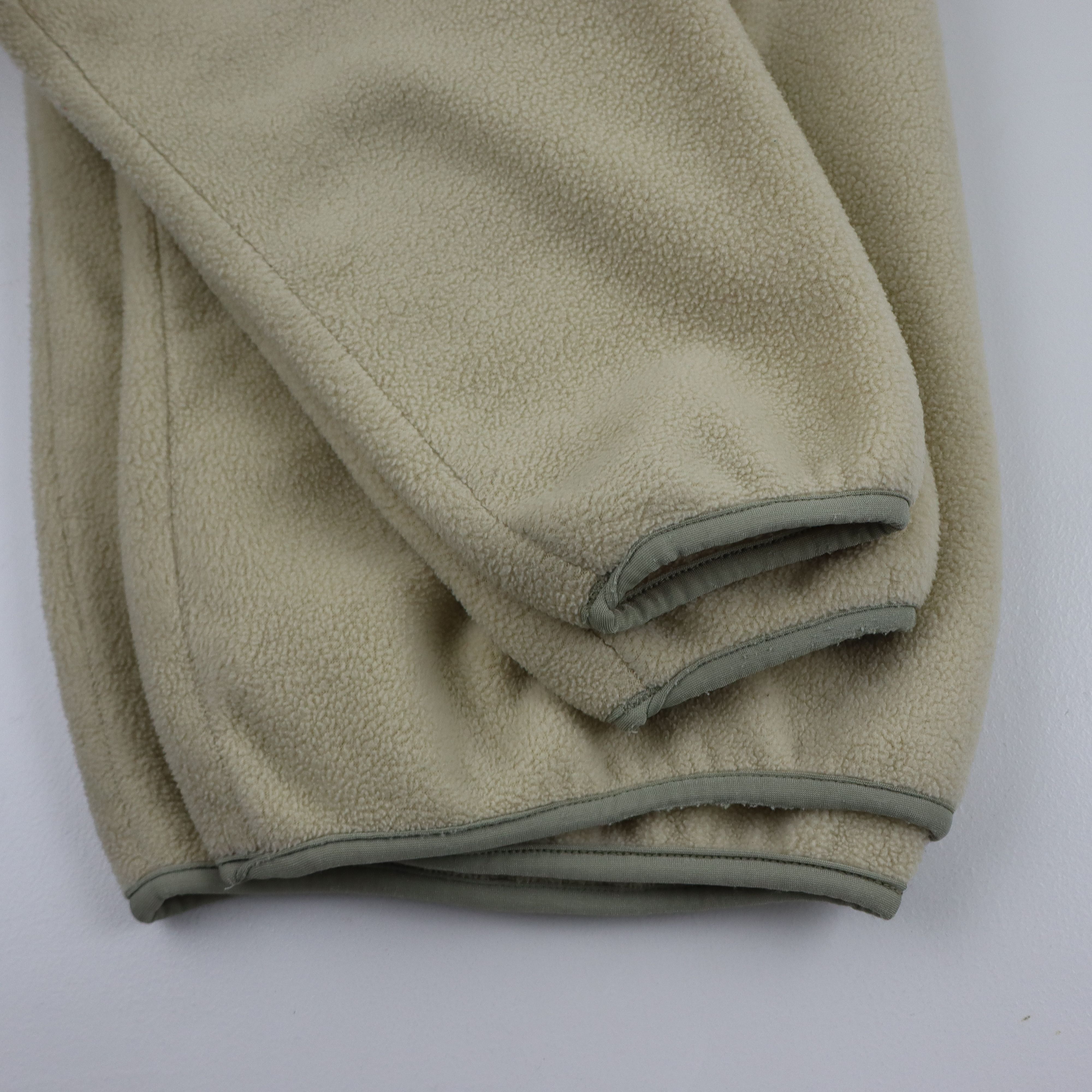 Patagonia × Vintage Vintage 90s Patagonia Beige Fleece Snap-T Pullover Jacket Size US L / EU 52-54 / 3 - 6 Thumbnail
