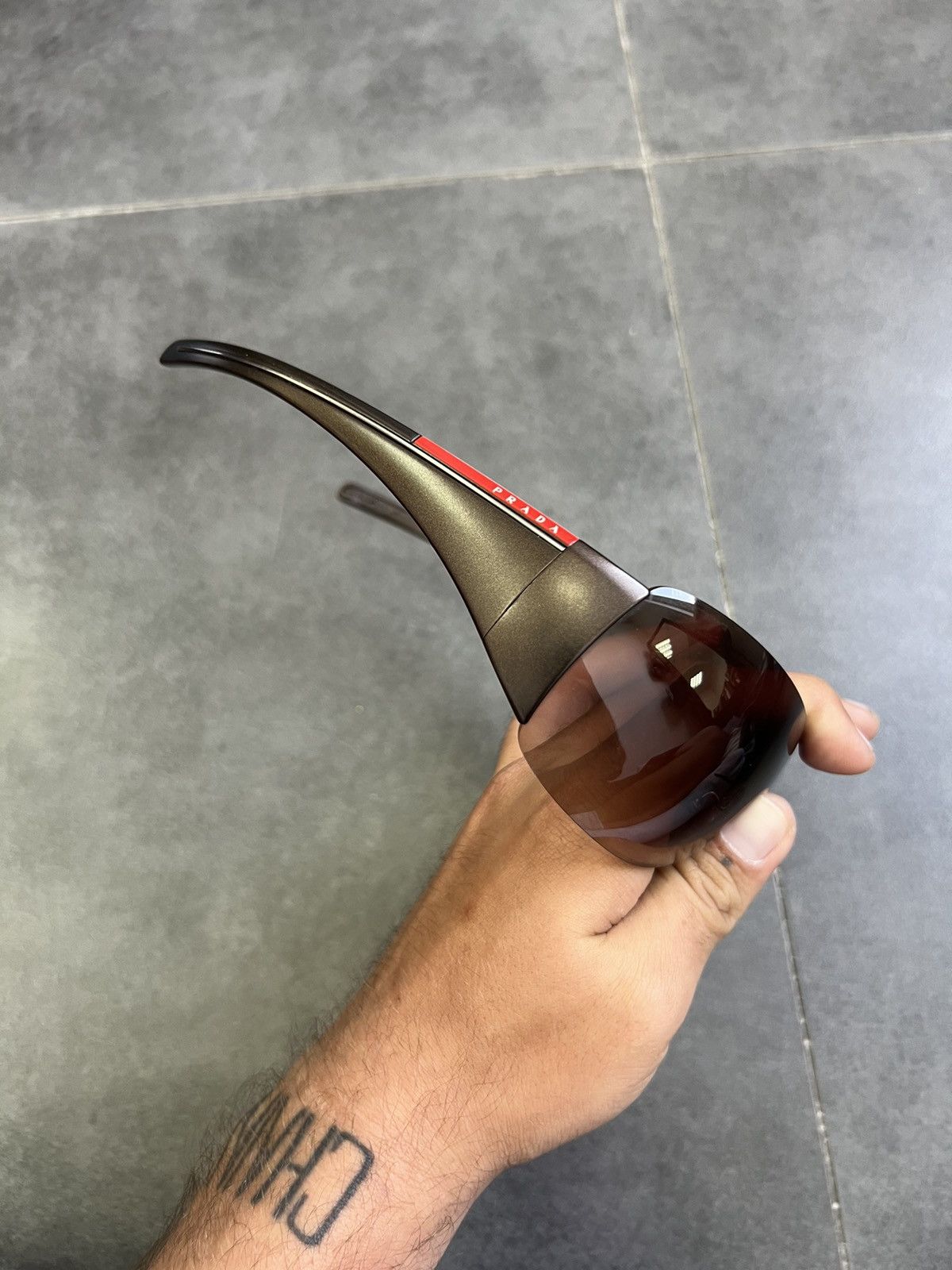 Prada × Vintage Vintage Prada Sport Luna Rossa Rare sunglasses Size ONE SIZE - 6 Thumbnail