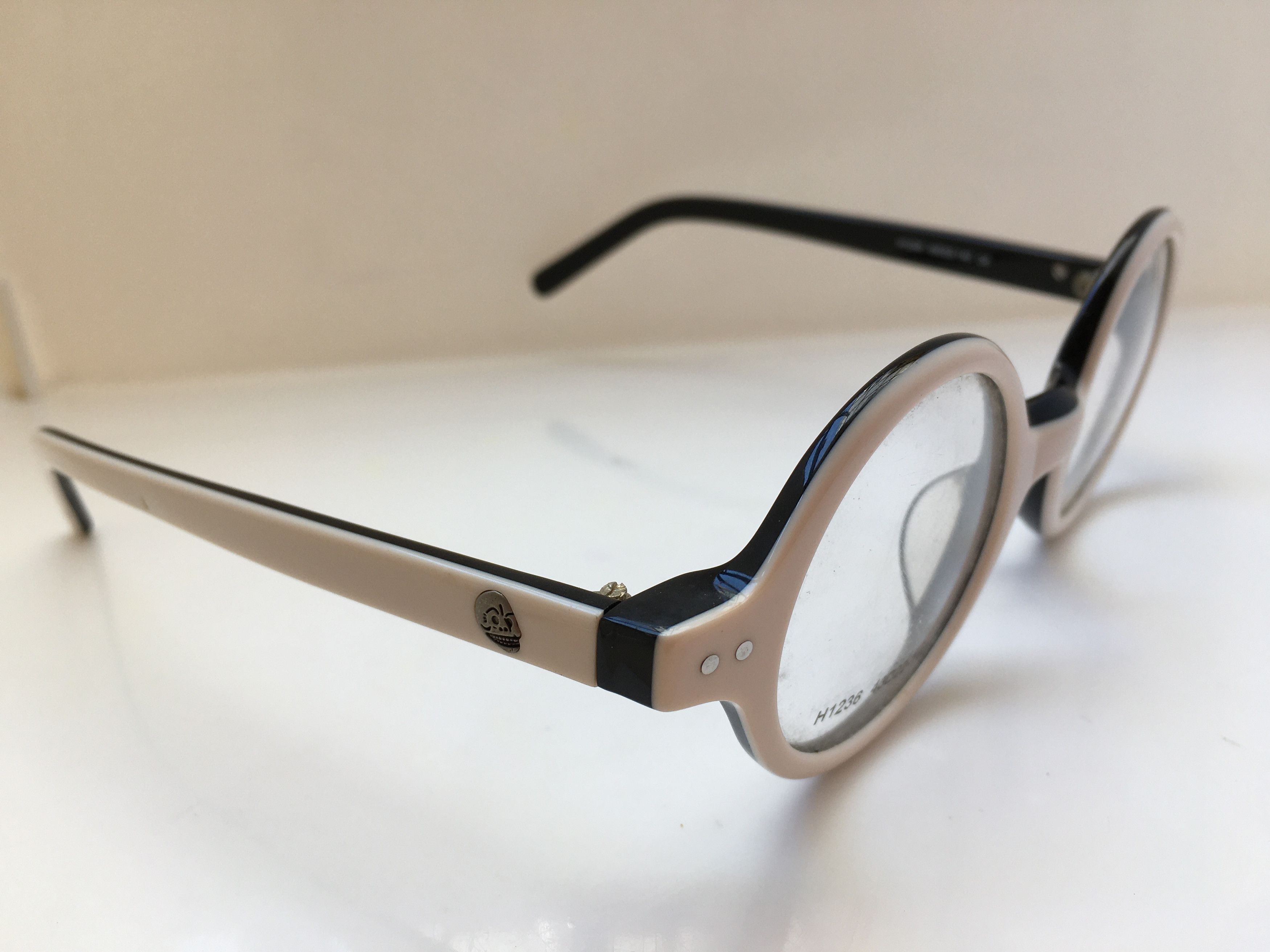 Vintage Vintage Human Skull H1236 Round Eyeglasses Frame Size ONE SIZE - 2 Thumbnail