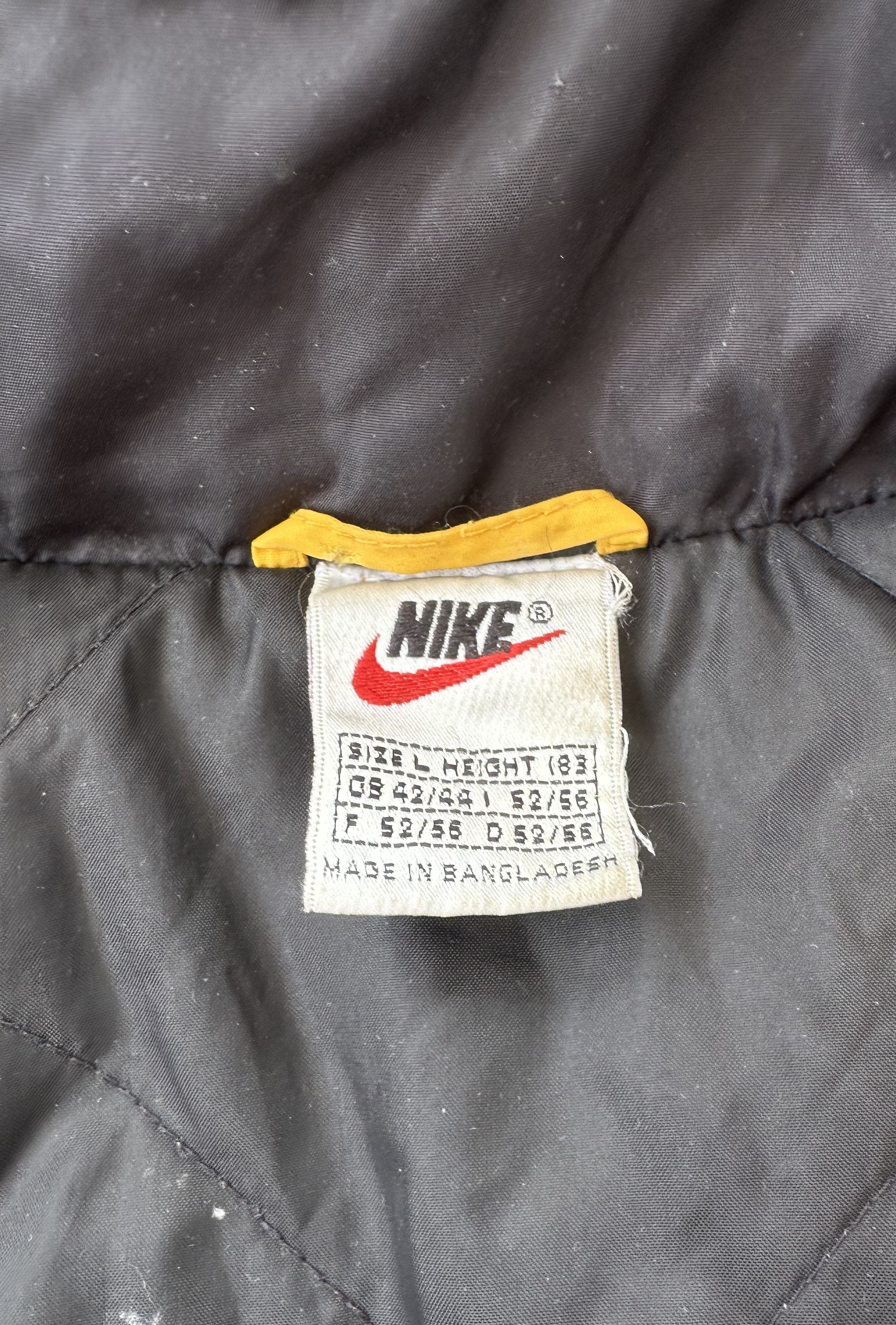 Nike Vintage Nike jacket 90s swoosh windbreaker boxy Size US L / EU 52-54 / 3 - 10 Thumbnail