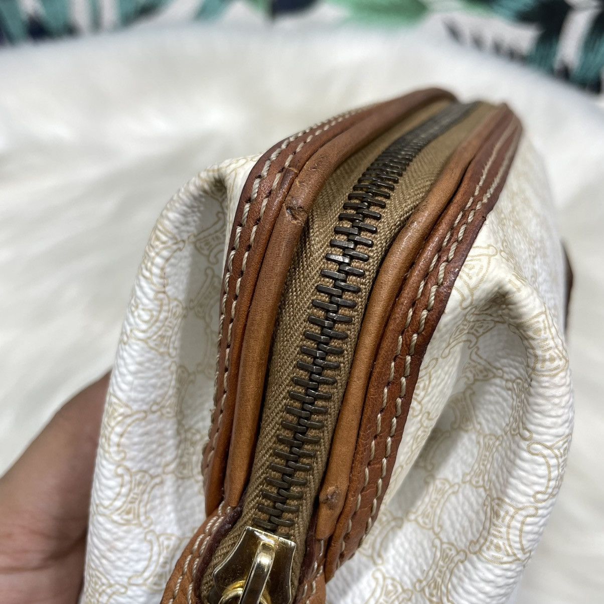 Celine Authentic Vtg. CELINE Macadam Clutch Bag Size ONE SIZE - 5 Thumbnail