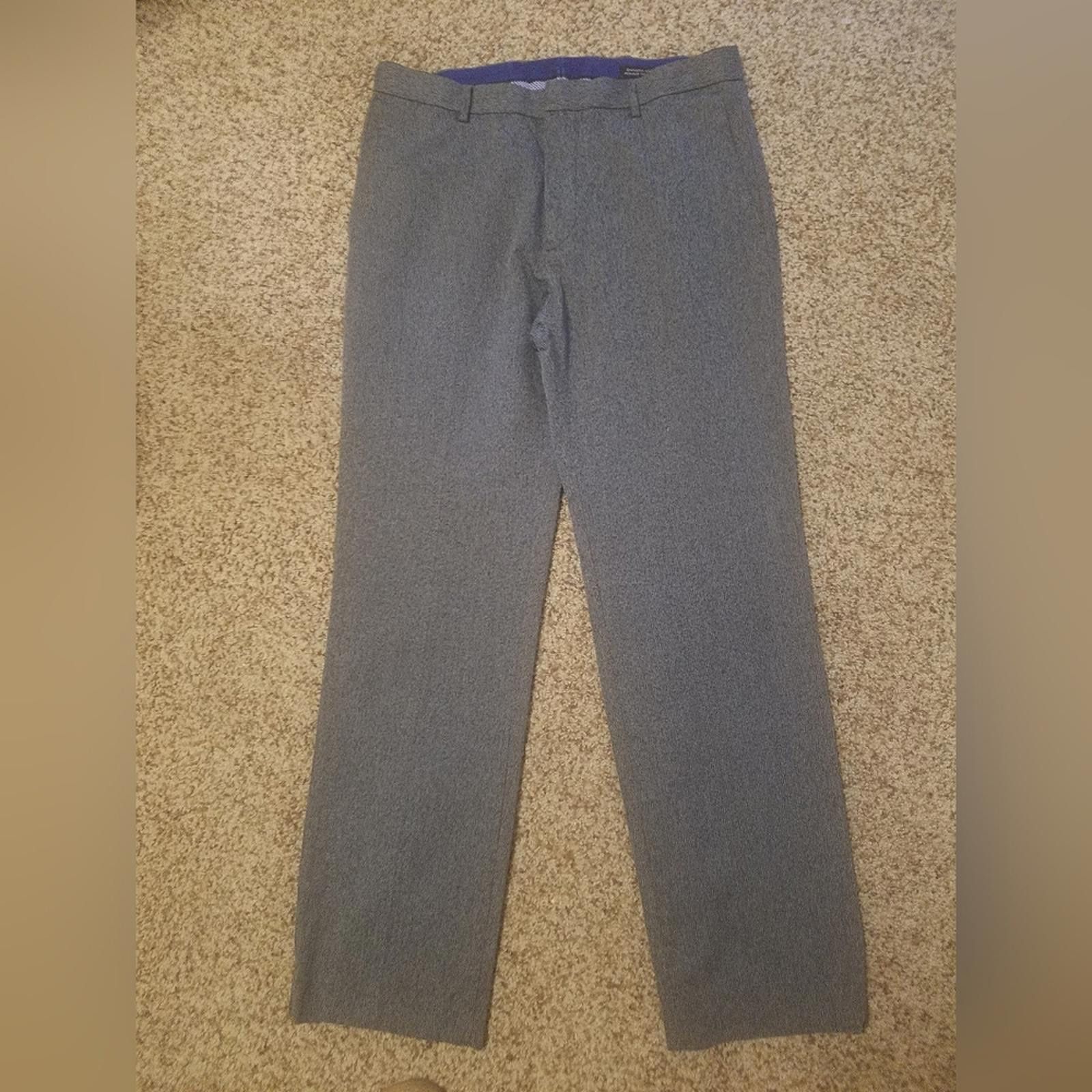 Banana Republic Banana Republic Gray Pants Size 32x32 Size 38R - 2 Thumbnail