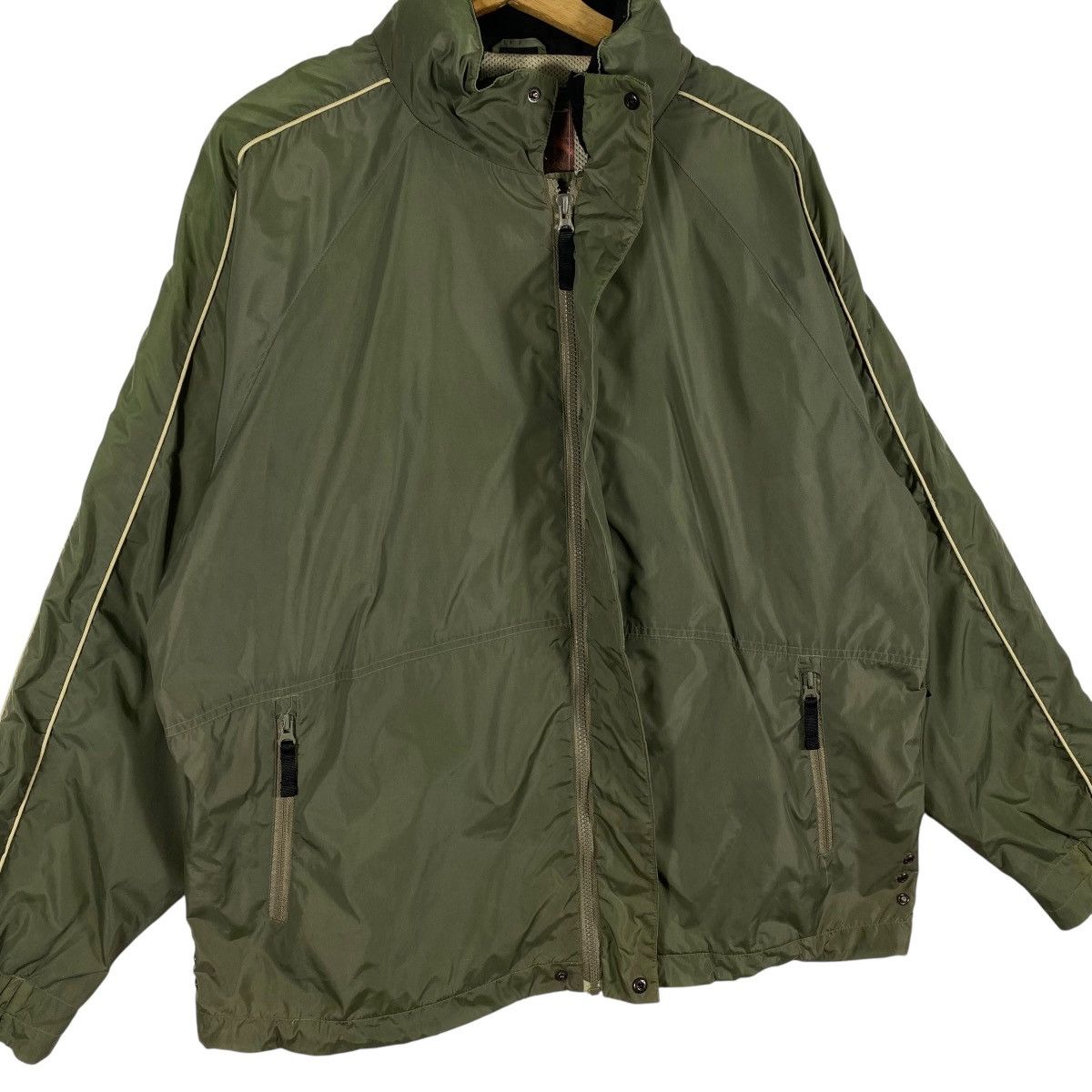 Billabong Vintage Billabong Windbreaker Zipper/Button Jacket Size US M / EU 48-50 / 2 - 5 Thumbnail