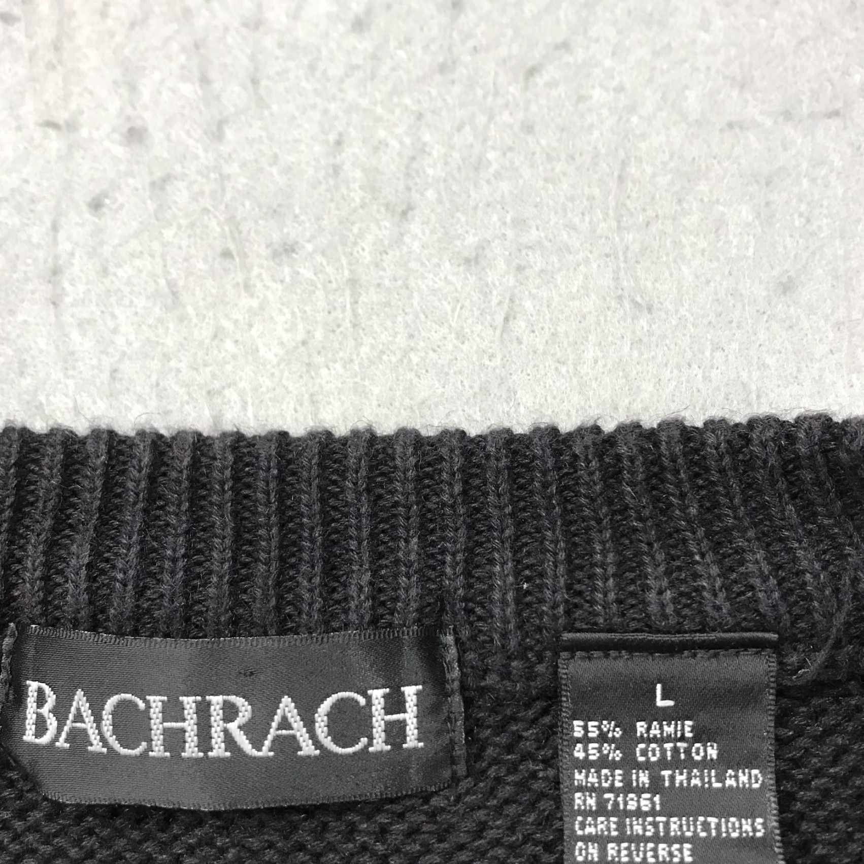 Vintage VINTAGE Bachrach Sweater Mens L Black Cotton Ramie Crewneck 90s Pullover Geometric Knit Logo 90s Mens L Sweater Size US L / EU 52-54 / 3 - 3 Thumbnail