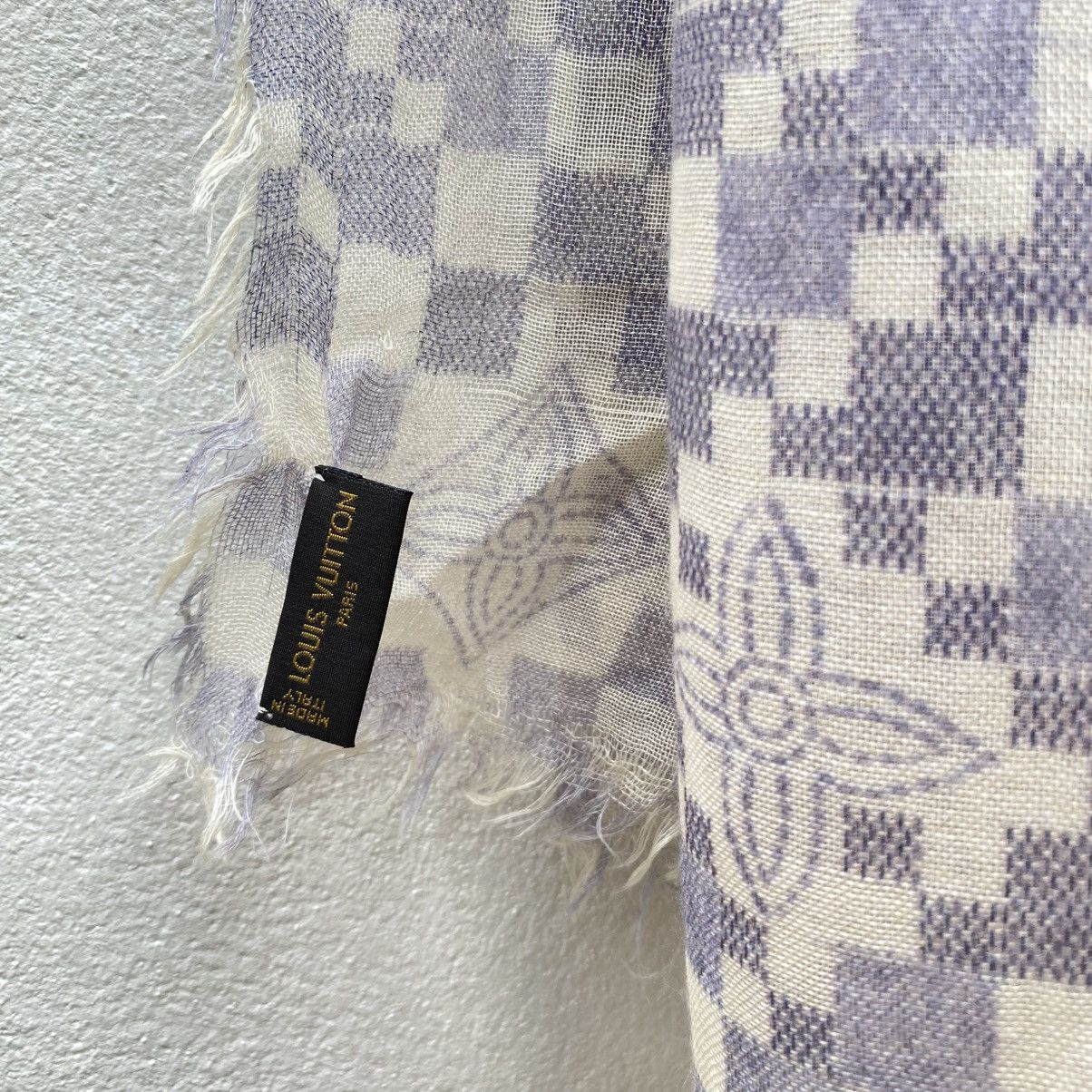 Louis Vuitton LOUIS VUITTON Lavender Checkered Blossom Scarf Size ONE SIZE - 6 Thumbnail