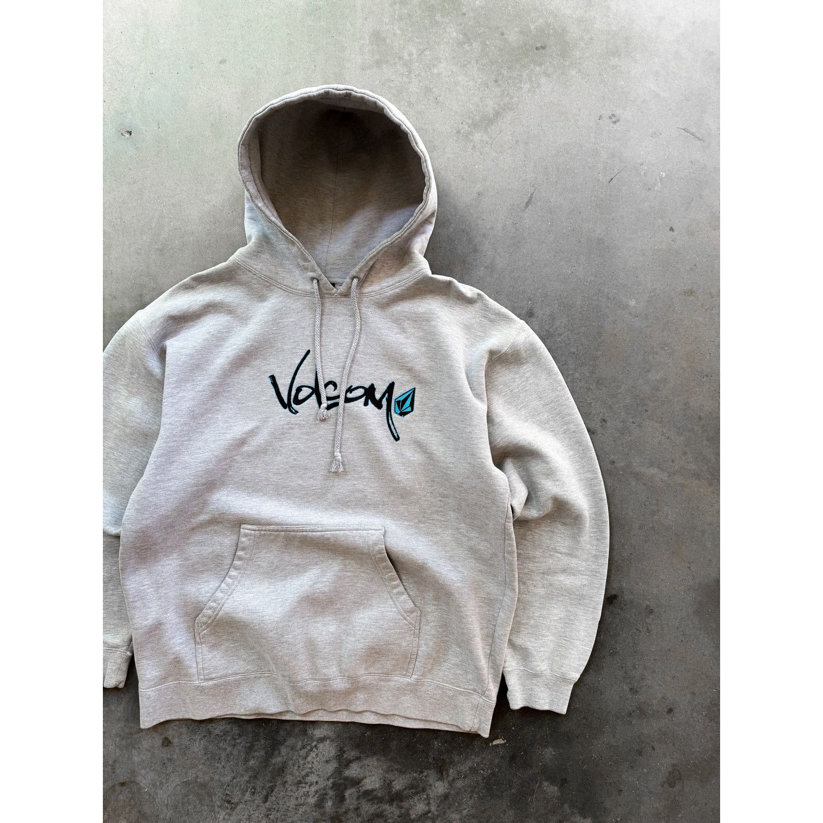 Vintage 2000s Volcom Hoodie Size L Size US L / EU 52-54 / 3 - 2 Thumbnail