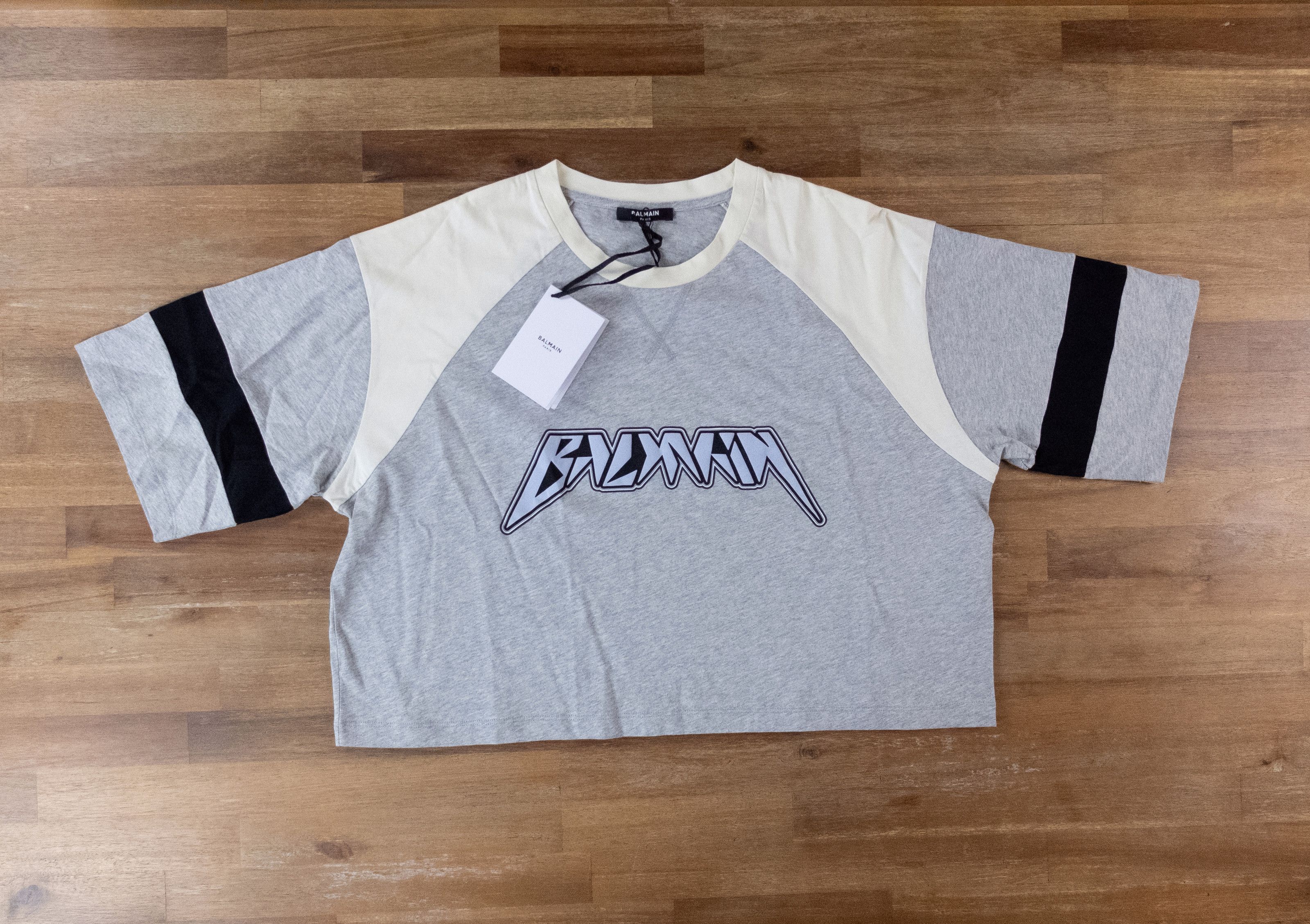 Balmain BALMAIN gray white logo print cropped biker t-shirt Large Size L / US 10 / IT 46 - 8 Thumbnail