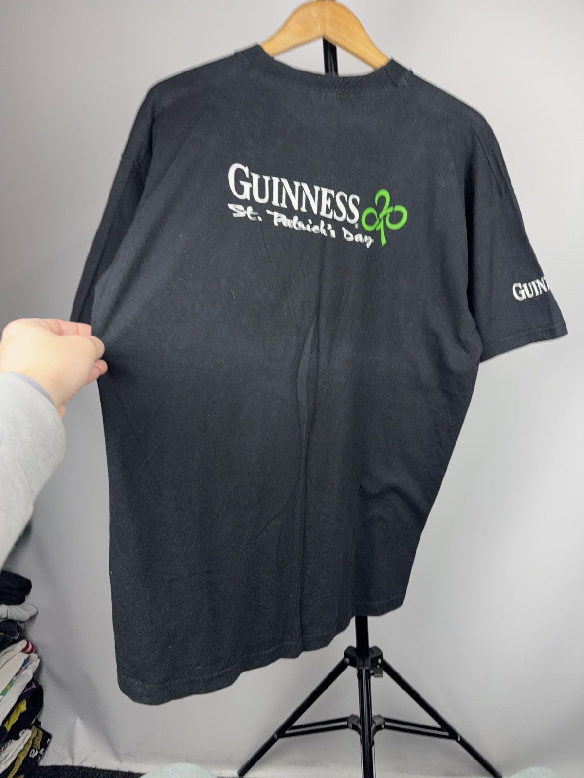 Vintage 90s Guinness St. Patrick’s Day Drink Pint Graphic T-Shirt Size US XL / EU 56 / 4 - 11 Thumbnail