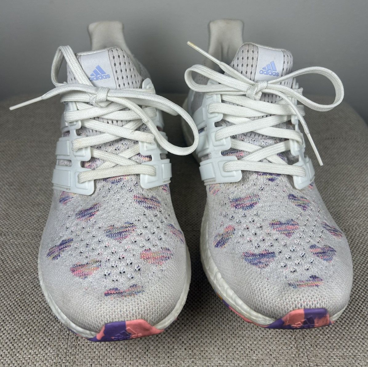 Adidas Adidas Ultra Boost 1.0 DNA Valentine's Day Hearts Sneakers Size US 6.5 / IT 36.5 - 15 Thumbnail