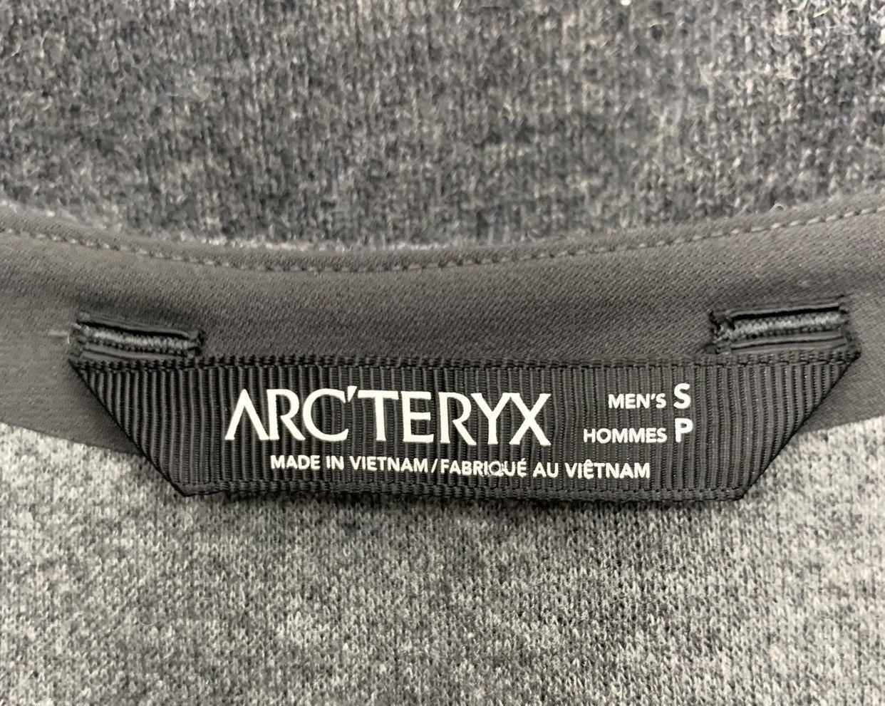 Arc'teryx Arc’teryx Wool V-Neck Long Sleeve Sweater Size S Size US S / EU 44-46 / 1 - 8 Thumbnail