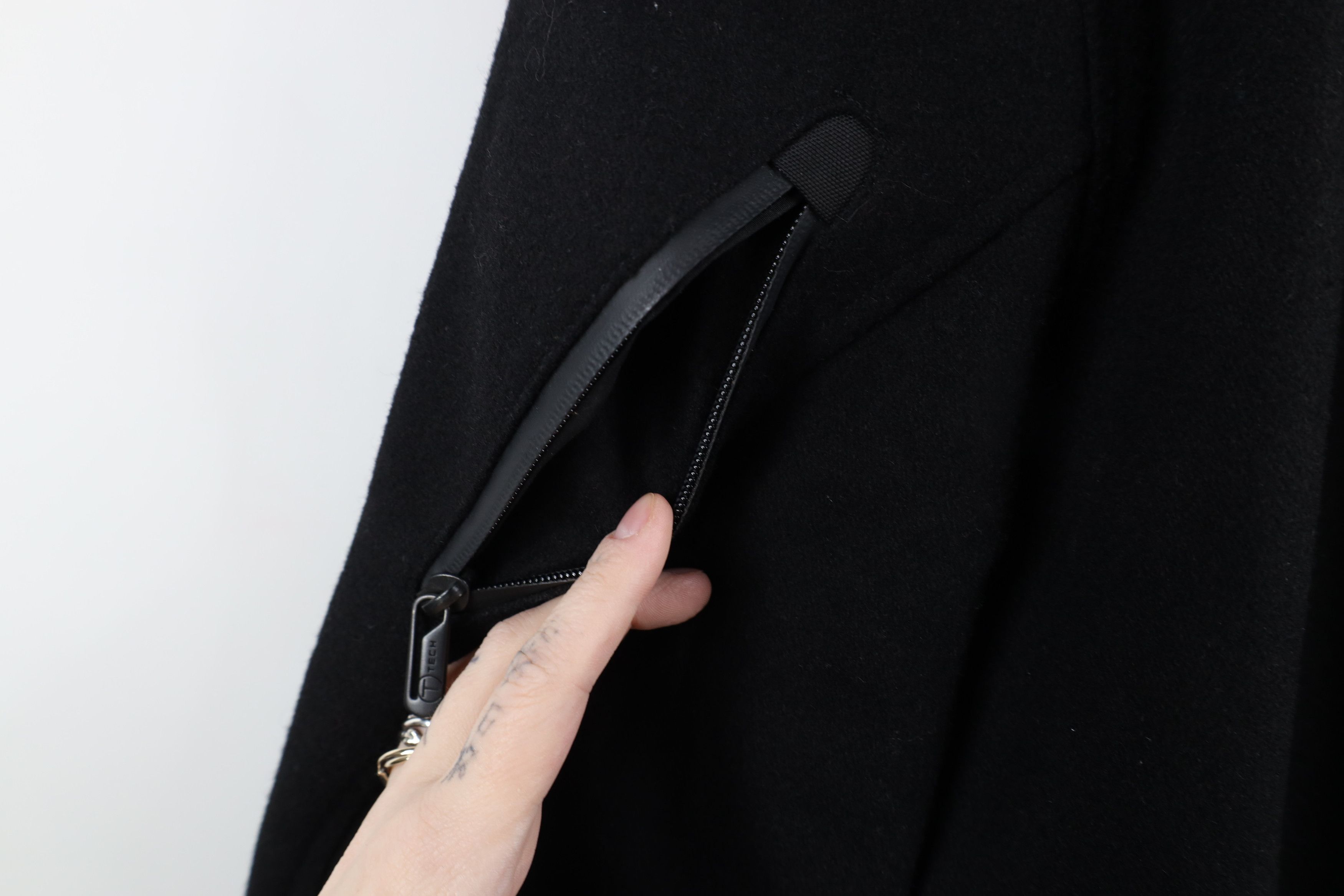 Tumi × Vintage Tumi T Tech Blend Hooded Quilt Lined Full Zip Jacket Black Size US M / EU 48-50 / 2 - 6 Thumbnail
