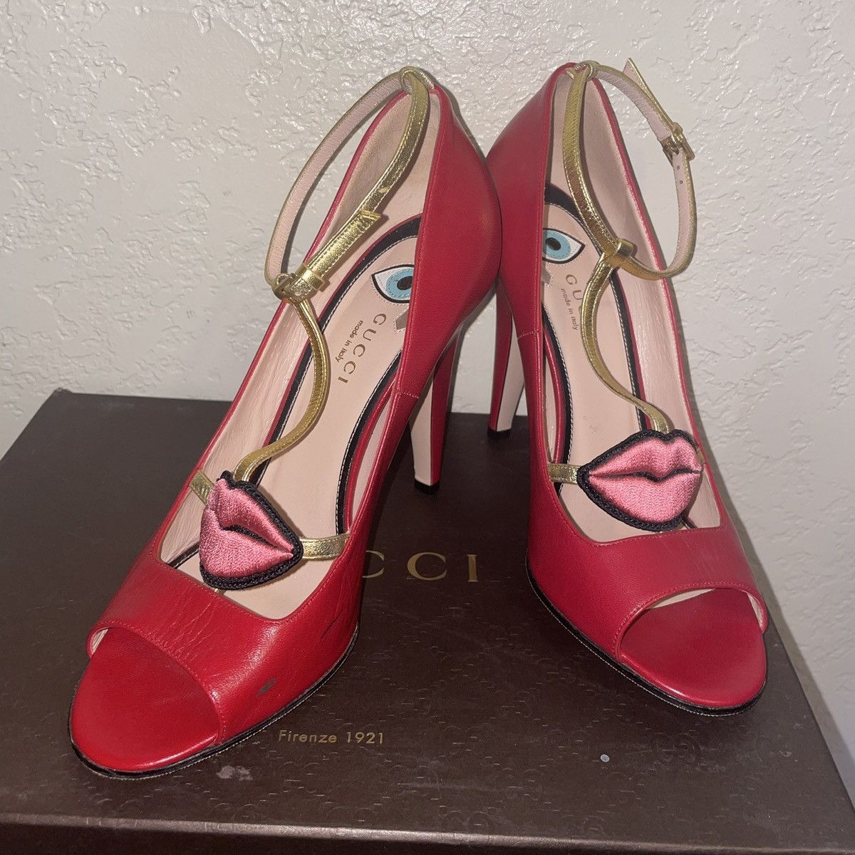 Gucci Gucci Molina T-strap Pumps Size US 8 / IT 38 - 3 Thumbnail