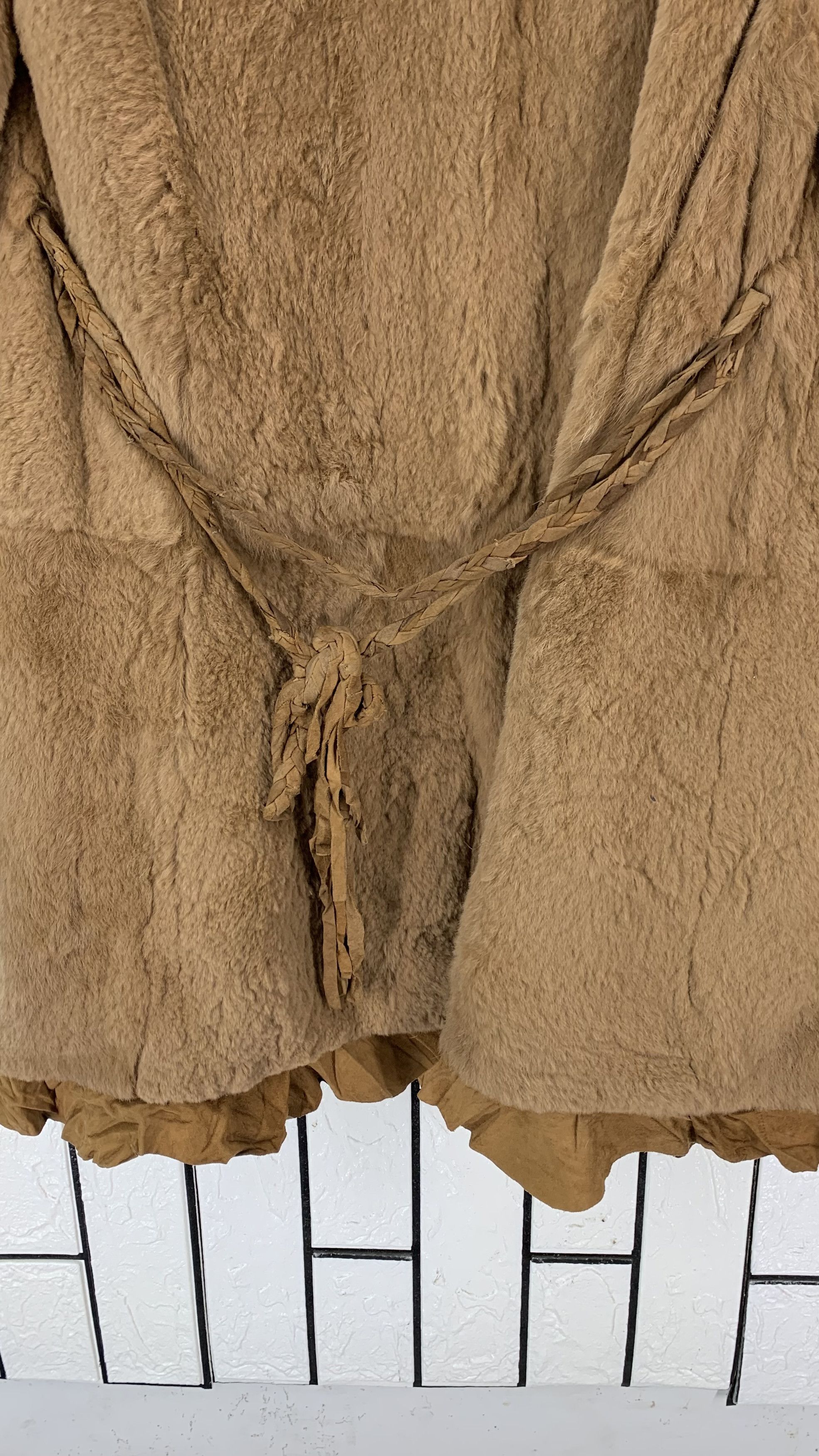 Genuine Leather 📣BESTOFFERNOW Ana Capri Goatskin Rabbit Fur Size S / US 4 / IT 40 - 9 Thumbnail