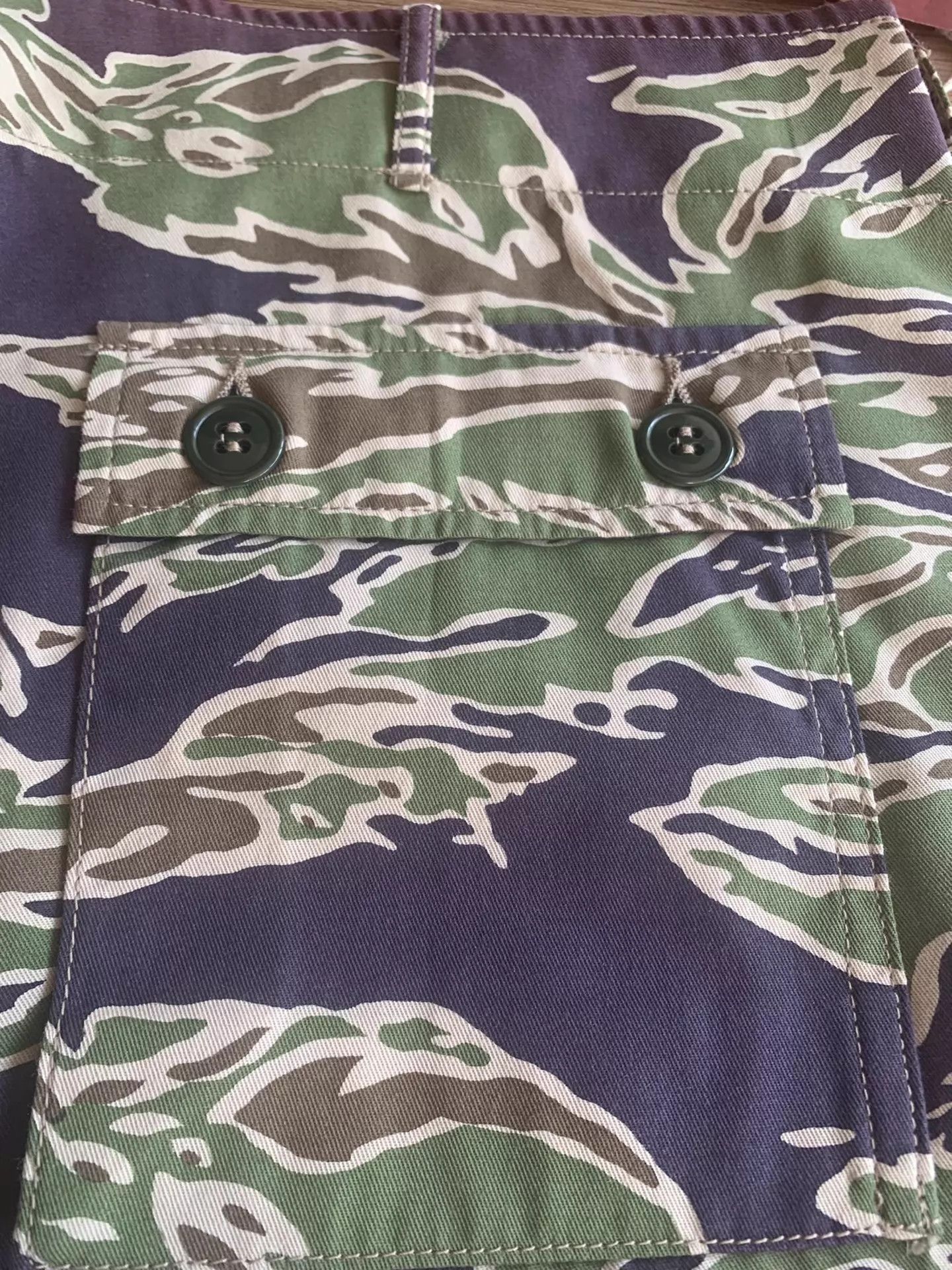 The Real McCoy's The Real McCoy Green Tiger Camo Shorts Japan XL Size US 36 / EU 52 - 3 Thumbnail