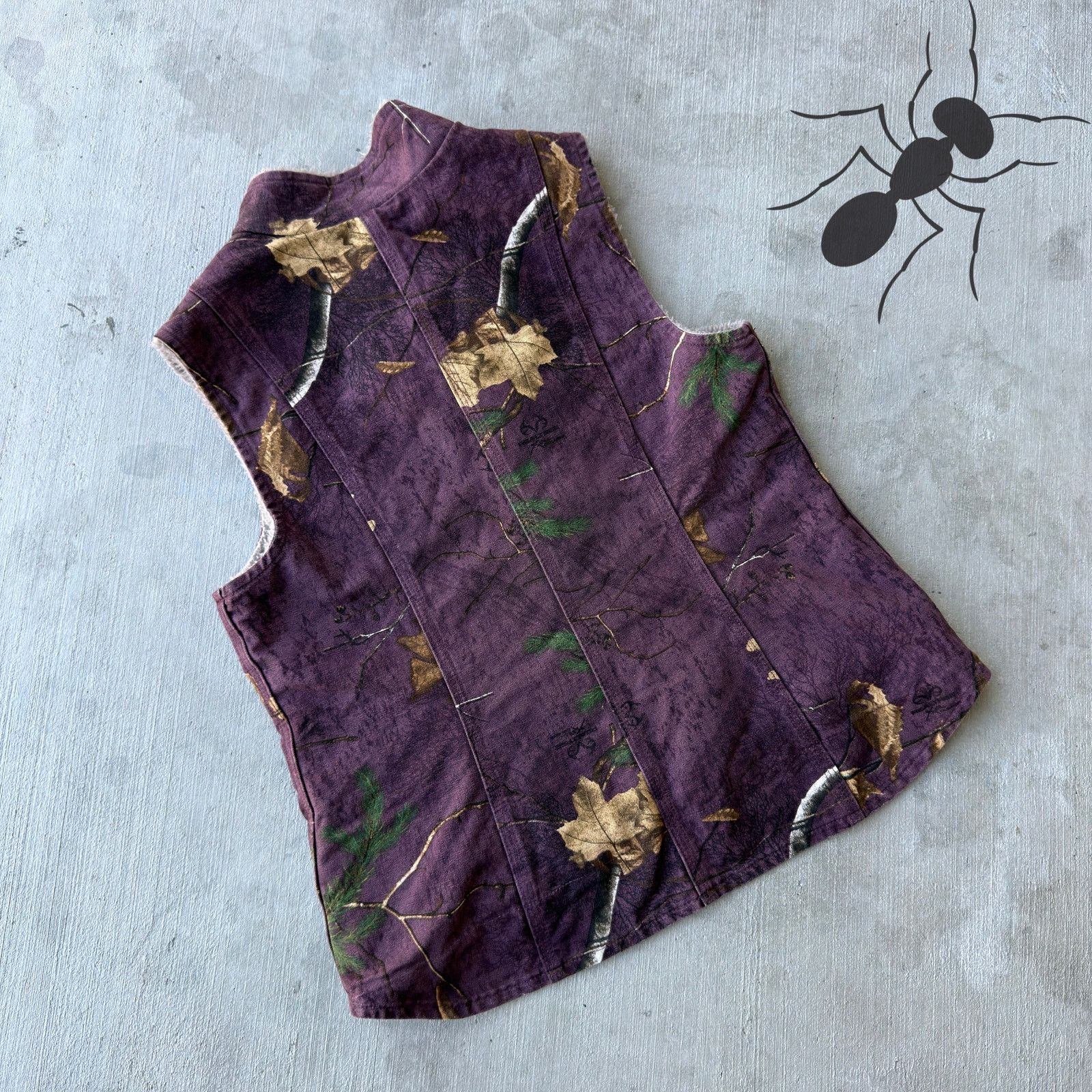 Carhartt × Vintage Vintage Y2K Carhartt WOMENS purple realtree work wear vest Size US L / EU 52-54 / 3 - 4 Thumbnail