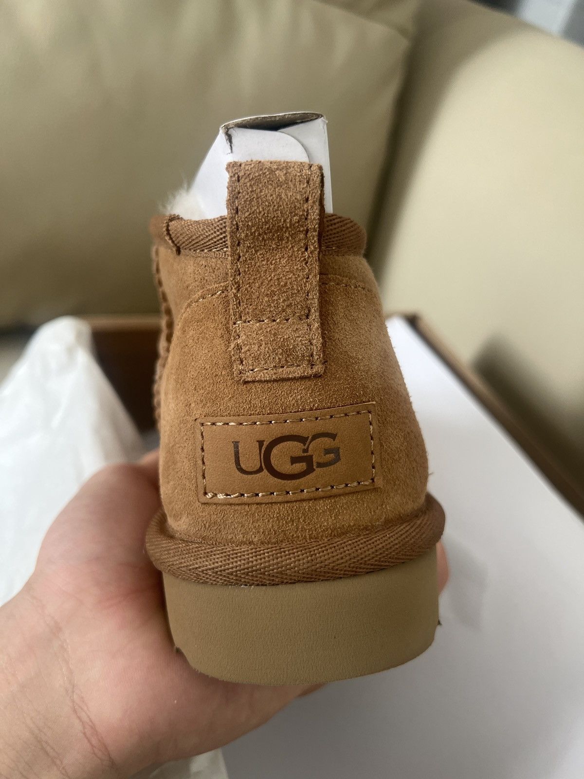 Ugg Ugg Classic Ultra Mini Boot Chestnut（Women’s） Size US 5 / IT 35 - 3 Thumbnail