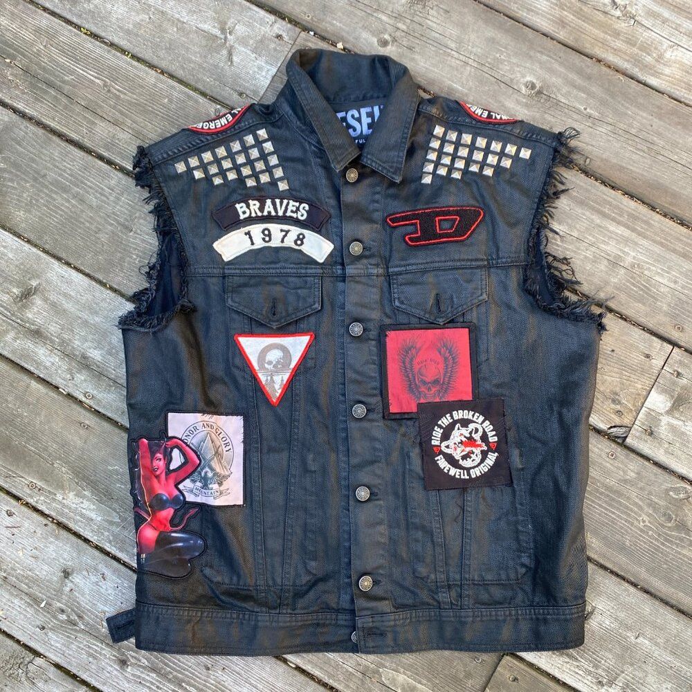 Diesel RARE Diesel X Days Gone PS4 Game Collab Leather Jacket Vest Size US S / EU 44-46 / 1 - 4 Thumbnail