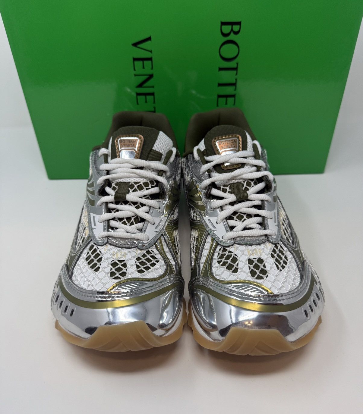 Bottega Veneta Bottega Veneta Orbit Sneaker Mud/White Size US 10 / EU 43 - 2 Thumbnail