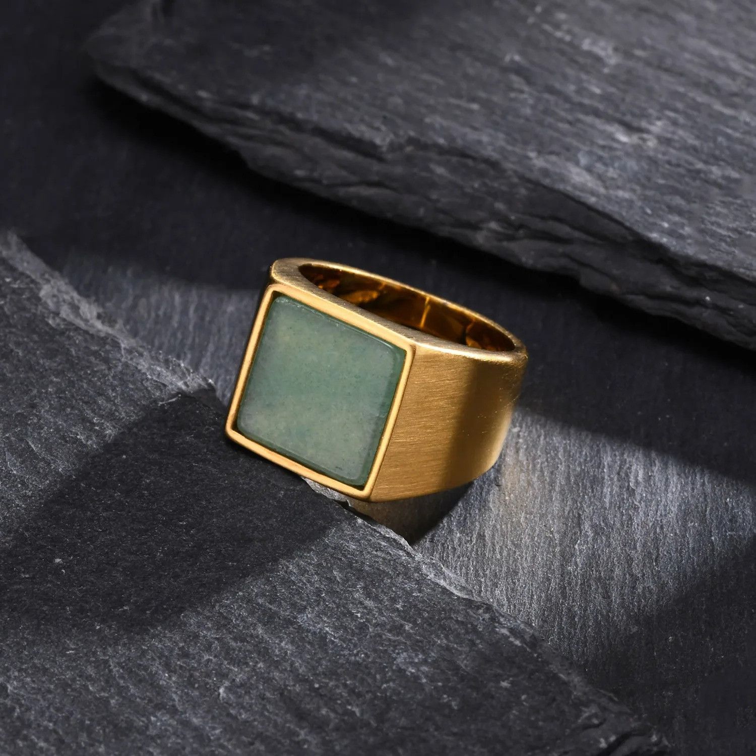 Jewelry × Vintage Natural Green Stone Ring Size ONE SIZE - 3 Thumbnail
