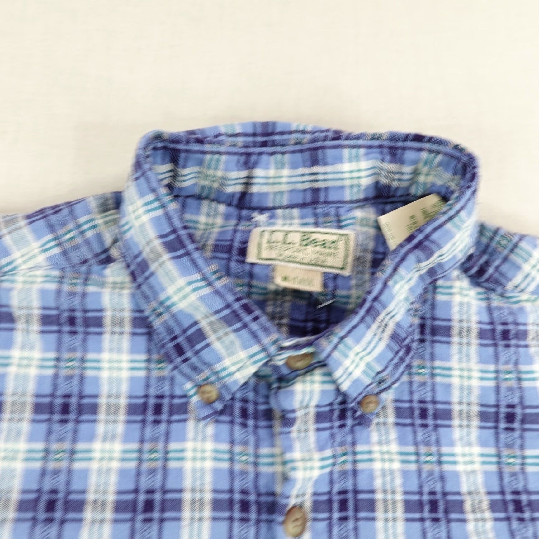 Vintage VINTAGE L.L. Bean Button-Up Shirt Mens Medium Tall Blue Plaid 90s Casual Workwear Size US M / EU 48-50 / 2 - 2 Thumbnail