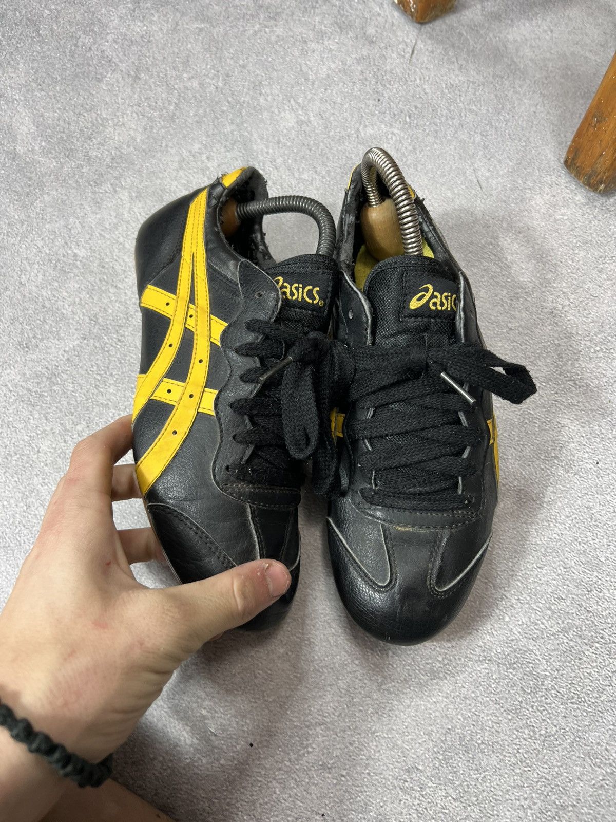 Onitsuka Tiger Asics Onitsuka Tiger Mexico 66 Kill Bill Sneakers Size 38 Size US 5.5 / EU 38 - 4 Thumbnail