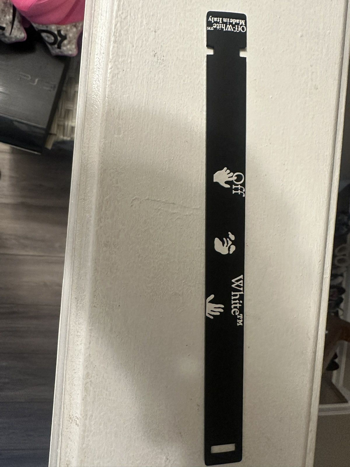 Off-White OFF-WHITE Rubber Logo Bracelet Size ONE SIZE - 1 Thumbnail