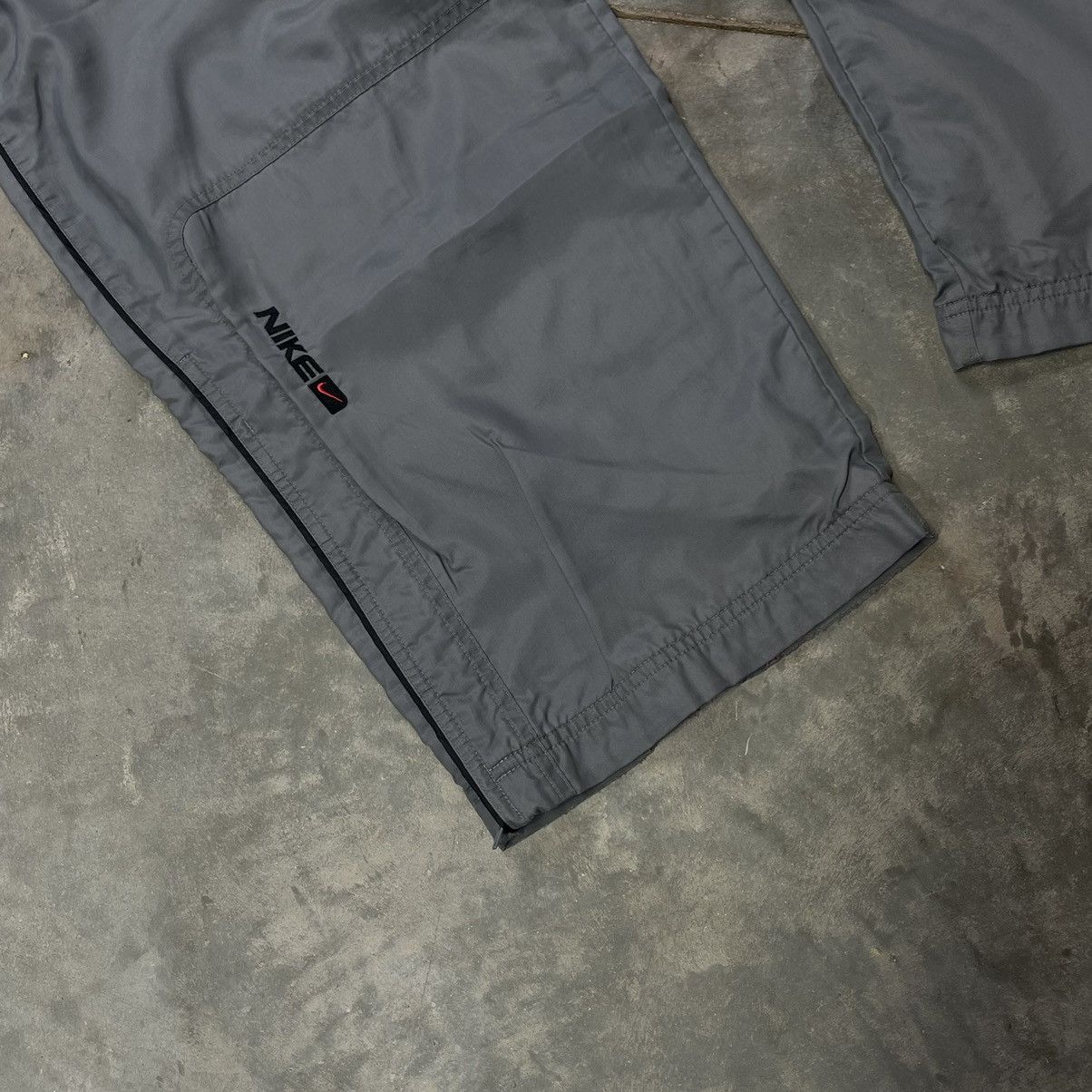 Nike × Vintage Vintage Nike Drill Pants Baggy Fit Track Pants Y2K Cargo Size US 34 / EU 50 - 3 Thumbnail