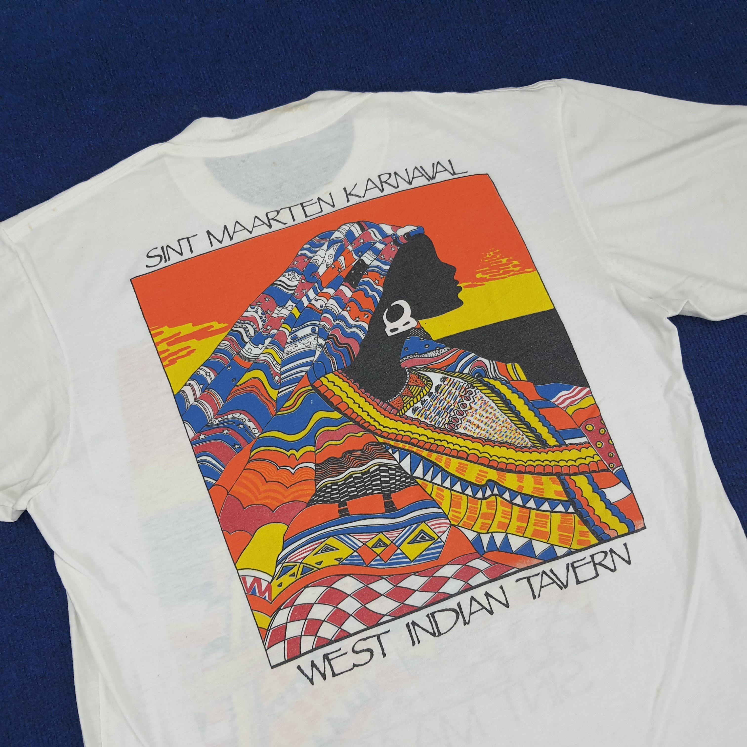 Vintage Sint Maarten Guavaberry Art T-shirt Size US L / EU 52-54 / 3 - 4 Thumbnail