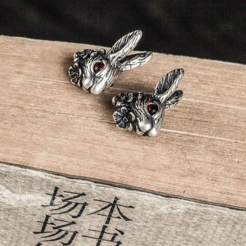 Jewelry × Sterling Silver Rabbit Future Earrings One Pairs Chrome Jewelry Size ONE SIZE - 4 Thumbnail