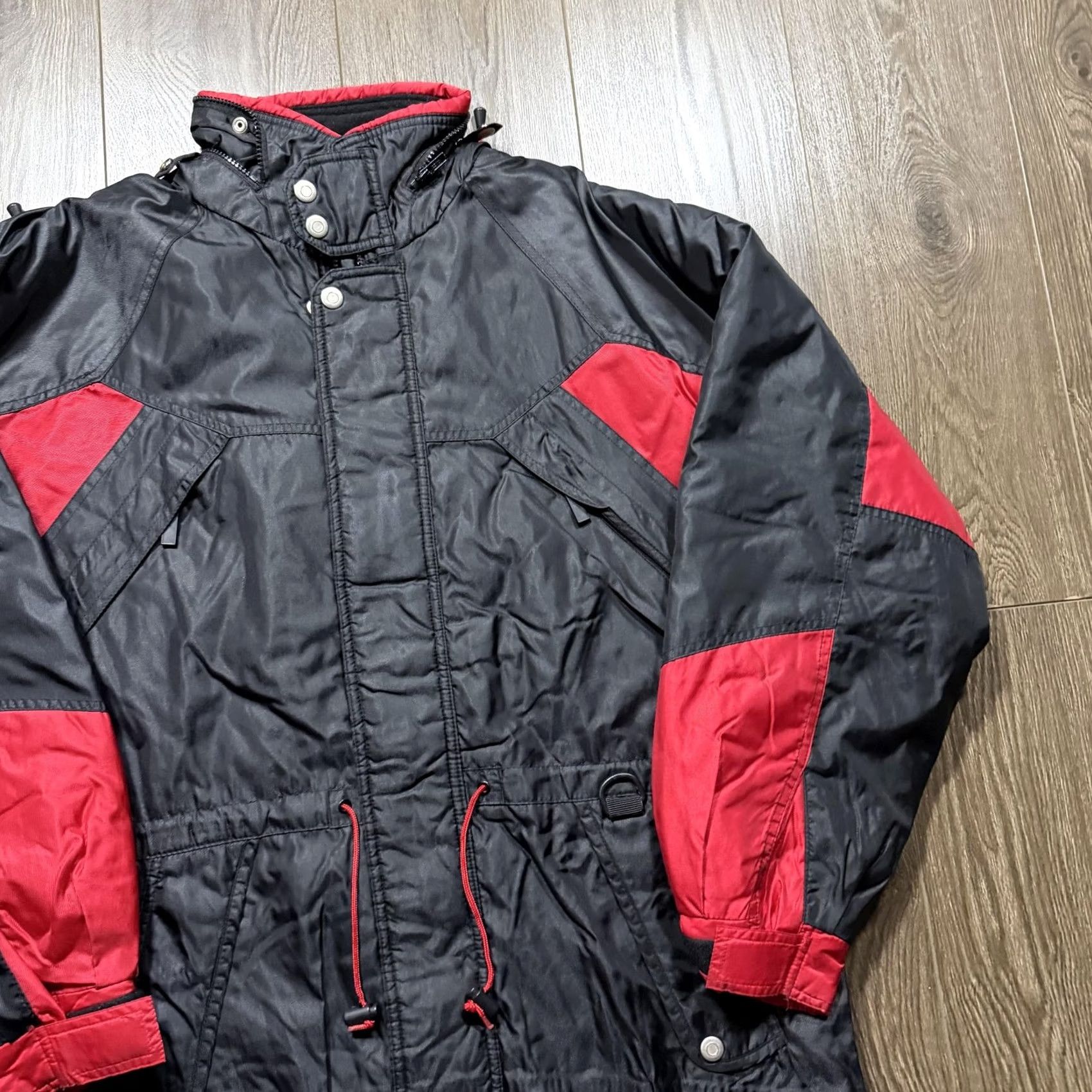 Marlboro VINTAGE Marlboro Ski Parka Jacket Black M Hooded Nylon Insulated Winter 90s Mens Size US M / EU 48-50 / 2 - 4 Thumbnail