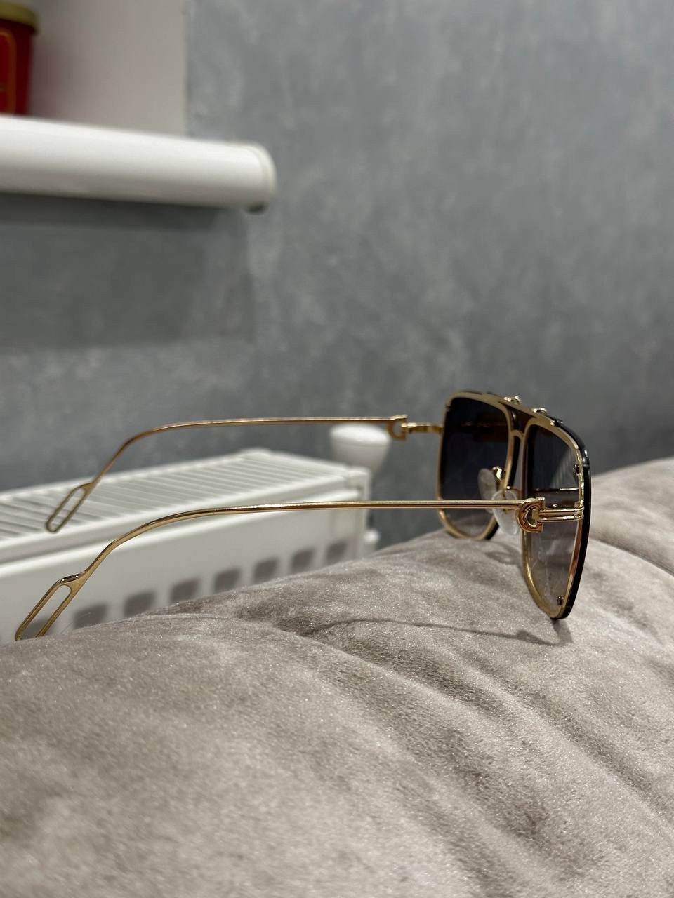 Vintage Dolce Gabbana hologram sun glasses monogram DG glass old lux Size ONE SIZE - 3 Thumbnail