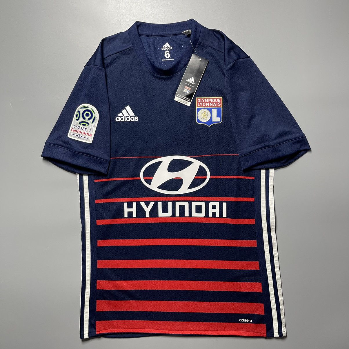 Adidas × Vintage NWT LYON ADIDAS 2017/2018 FOOTBALL AWAY JERSEY #18 FEKIR Size US M / EU 48-50 / 2 - 2 Thumbnail
