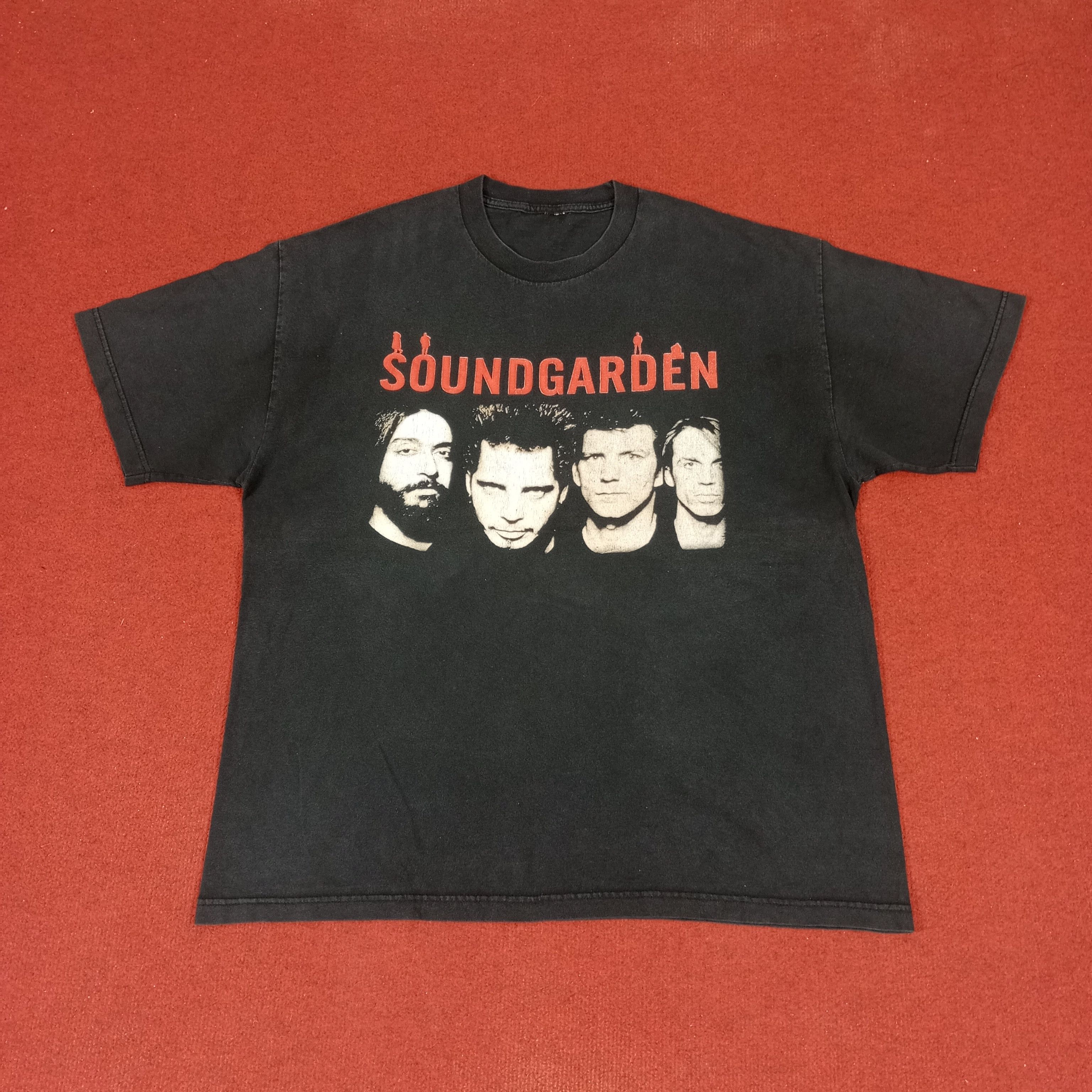 Band Tees × Vintage Soundgarden Rock Band Music Tour Vintage Tshirt Size US XL / EU 56 / 4 - 1 Thumbnail