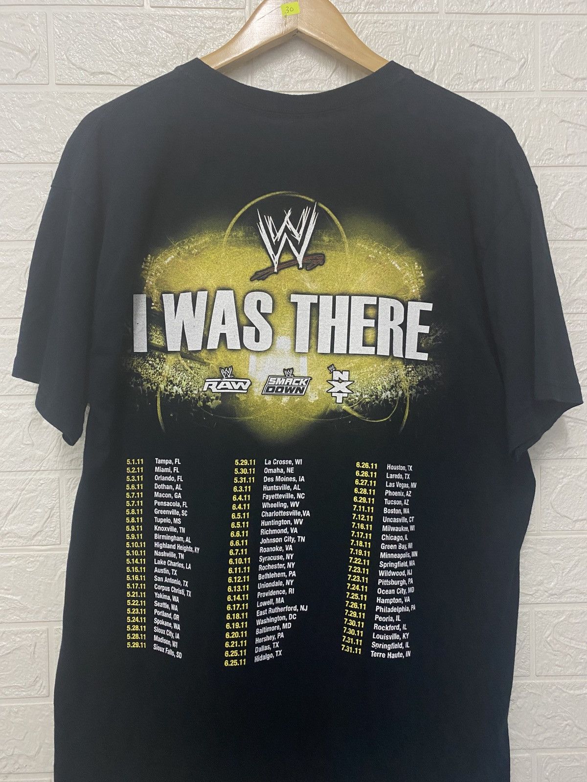Vintage vintage 2011 WWE "I Was There" World Tour Size US L / EU 52-54 / 3 - 2 Thumbnail