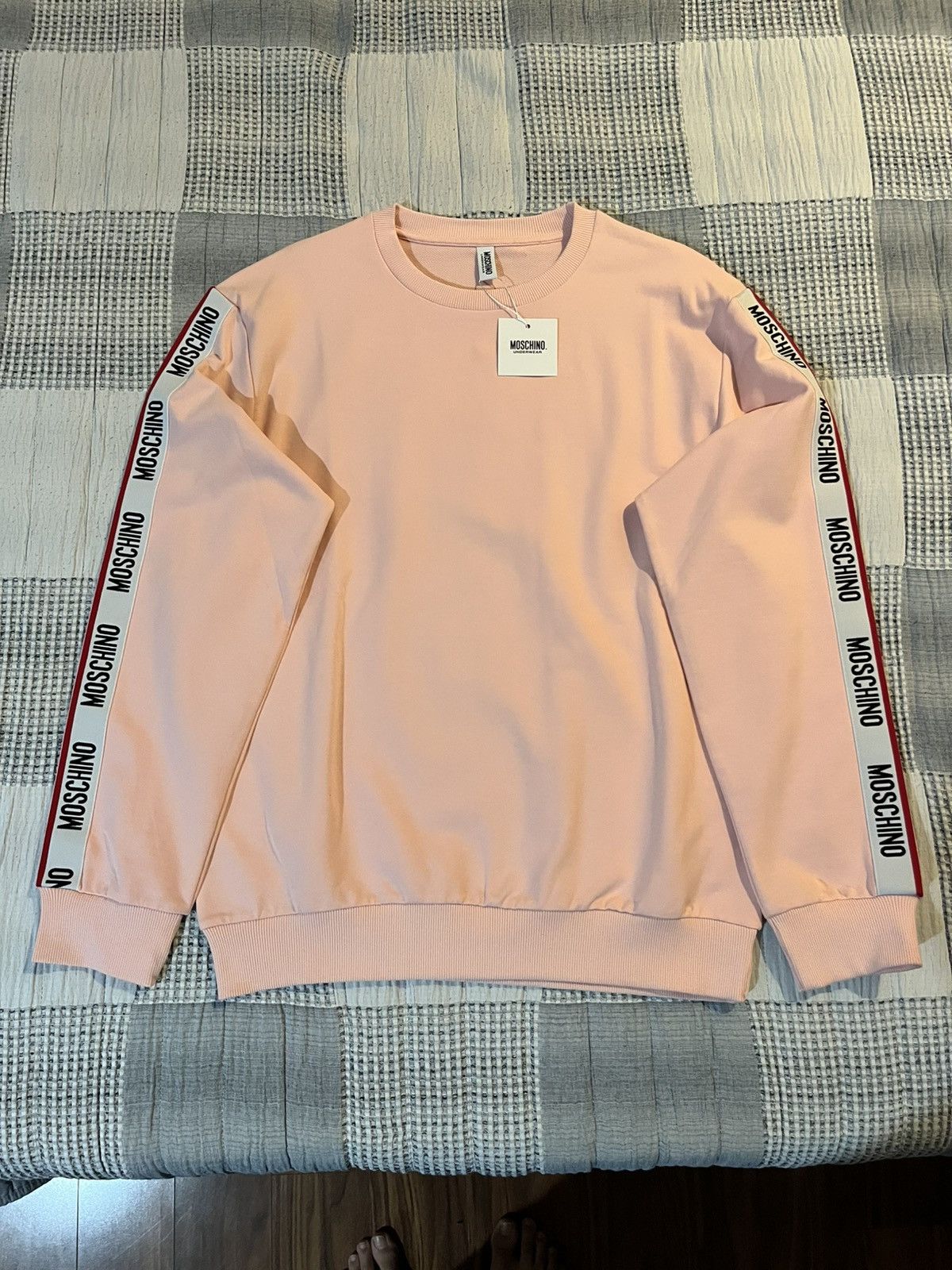 Moschino Moschino Logo-Tape Crew Sweatshirt Size US S / EU 44-46 / 1 - 1 Thumbnail