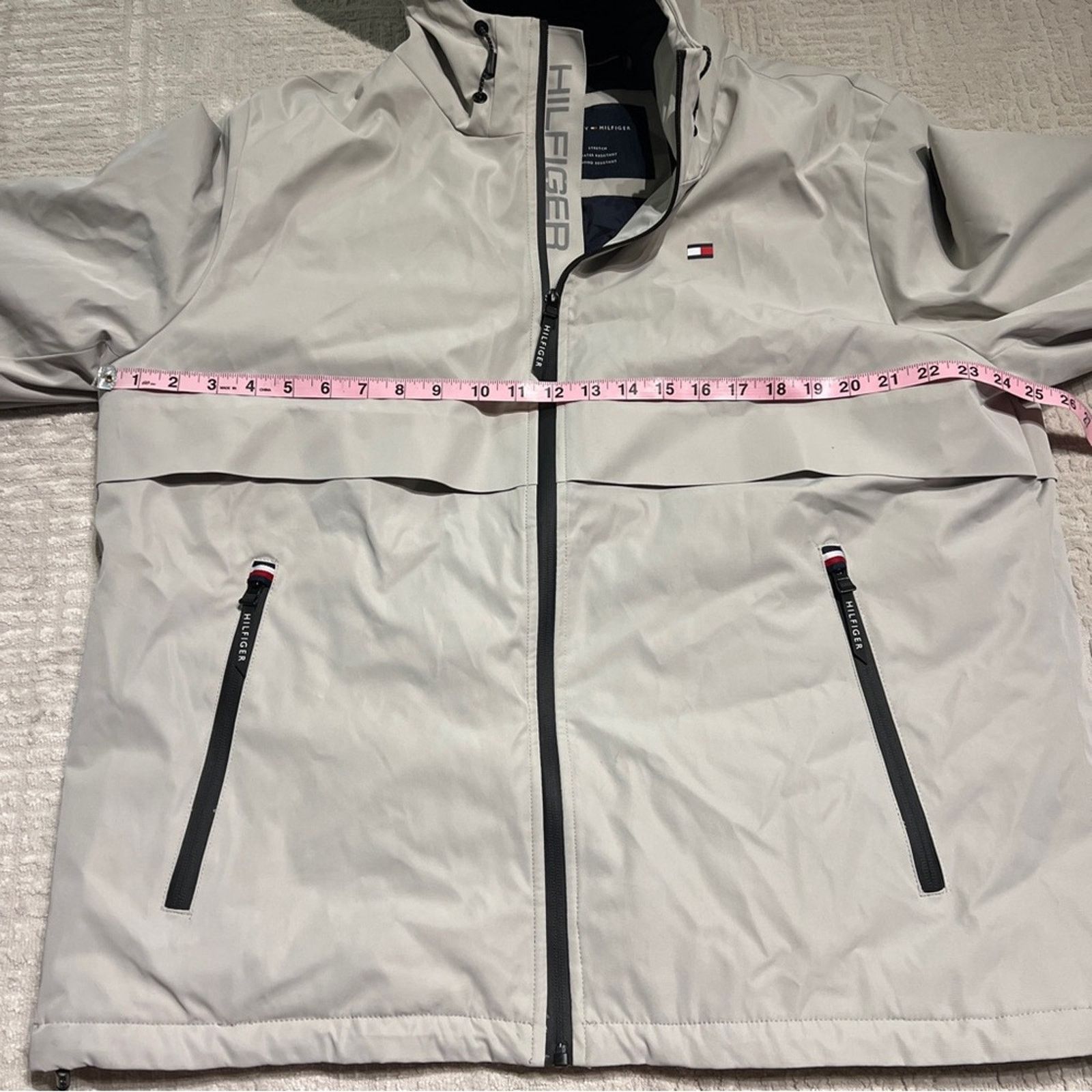 Tommy Hilfiger Tommy Hilfiger Men’s XL Classy Jacket Size US XL / EU 56 / 4 - 5 Thumbnail