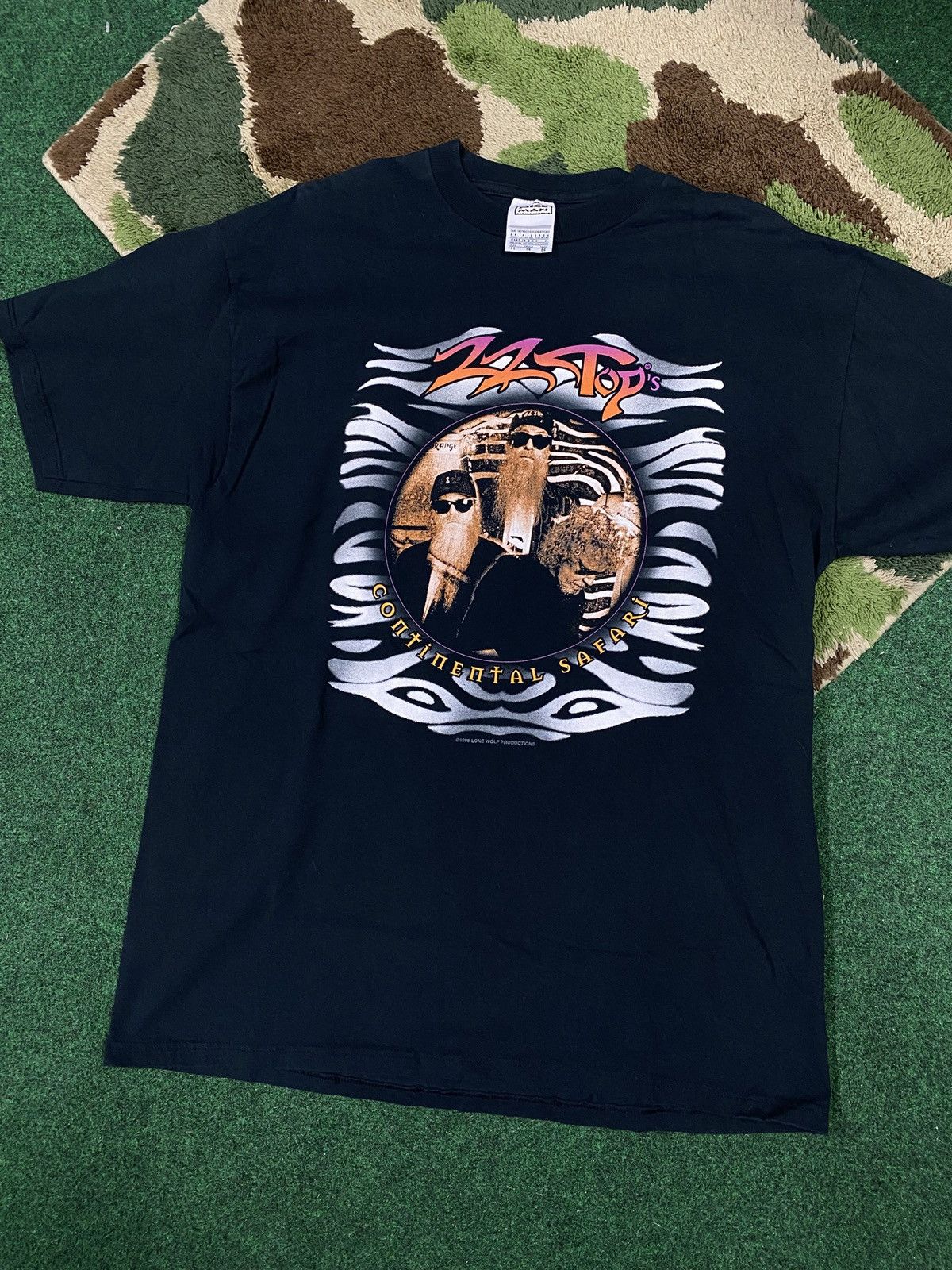 Band Tees Vintage 90’s ZZ Top Band T-Shirt Adult XLarge Size US XL / EU 56 / 4 - 1 Thumbnail