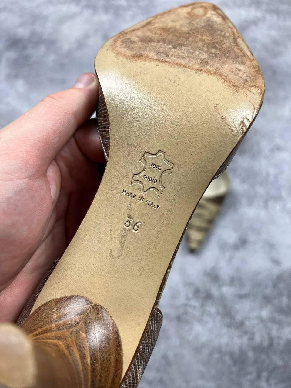 Just Cavalli Vintage Just Cavalli Heels Roberto Cavalli Snake Skin Size US 6 / IT 36 - 8 Thumbnail