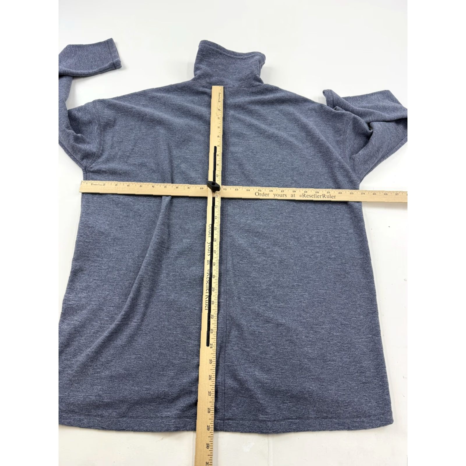 New Balance New Balance Pullover Womens L Gray 3/4 Sleeve Turtleneck Lightweight Knit Size L / US 10 / IT 46 - 5 Thumbnail